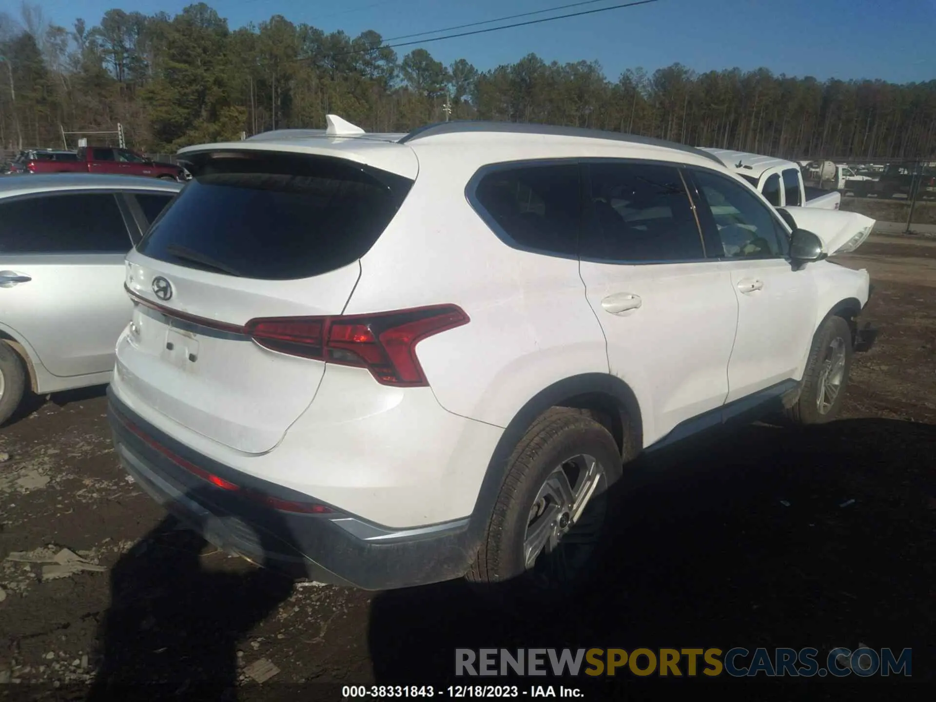 4 fotografías del automóvil dañado 5NMS24AJ5MH340722 HYUNDAI SANTA FE 2021
