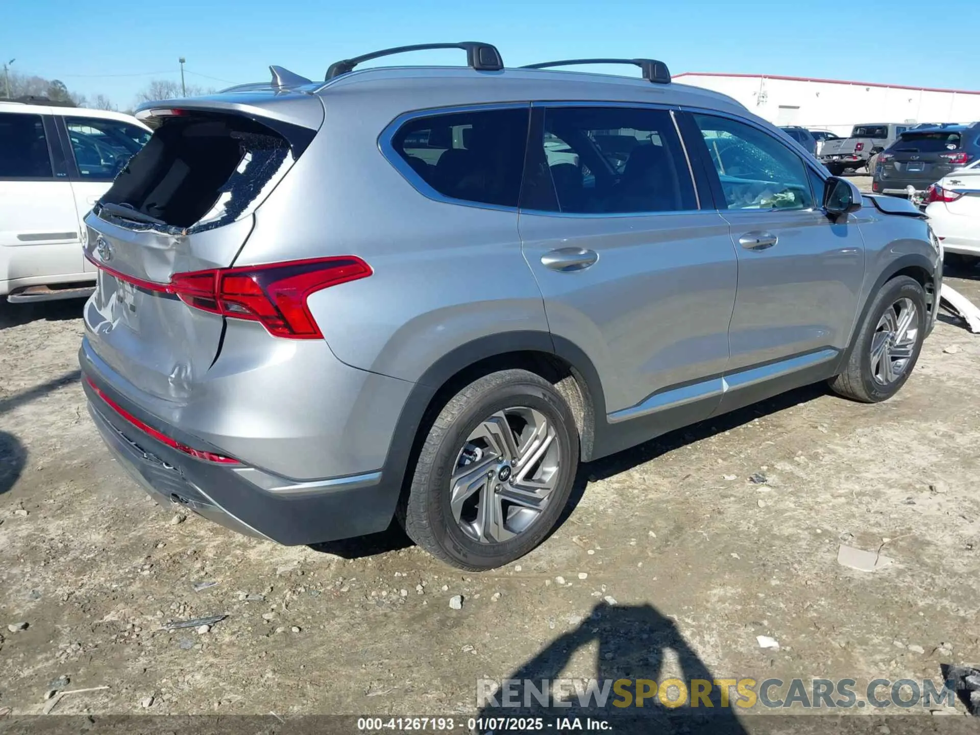 4 fotografías del automóvil dañado 5NMS24AJ5MH361862 HYUNDAI SANTA FE 2021