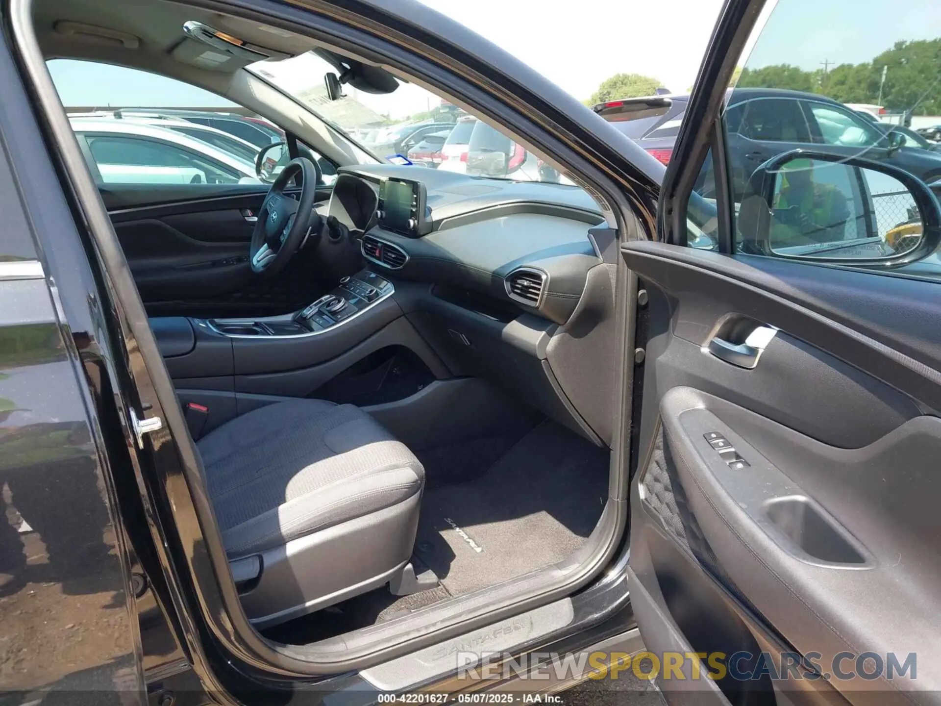 5 fotografías del automóvil dañado 5NMS24AJ7MH307365 HYUNDAI SANTA FE 2021