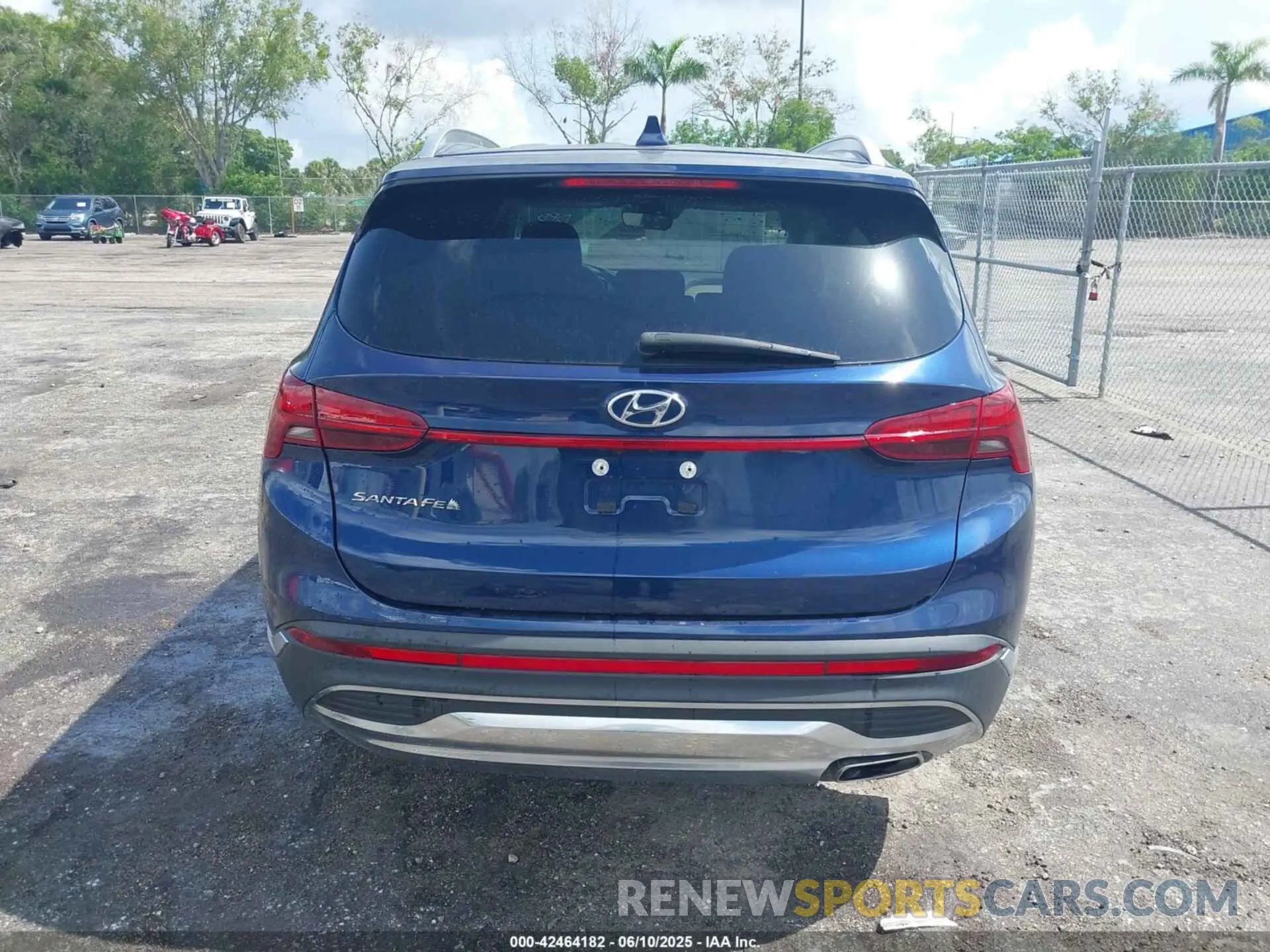 16 fotografías del automóvil dañado 5NMS24AJ8MH336096 HYUNDAI SANTA FE 2021
