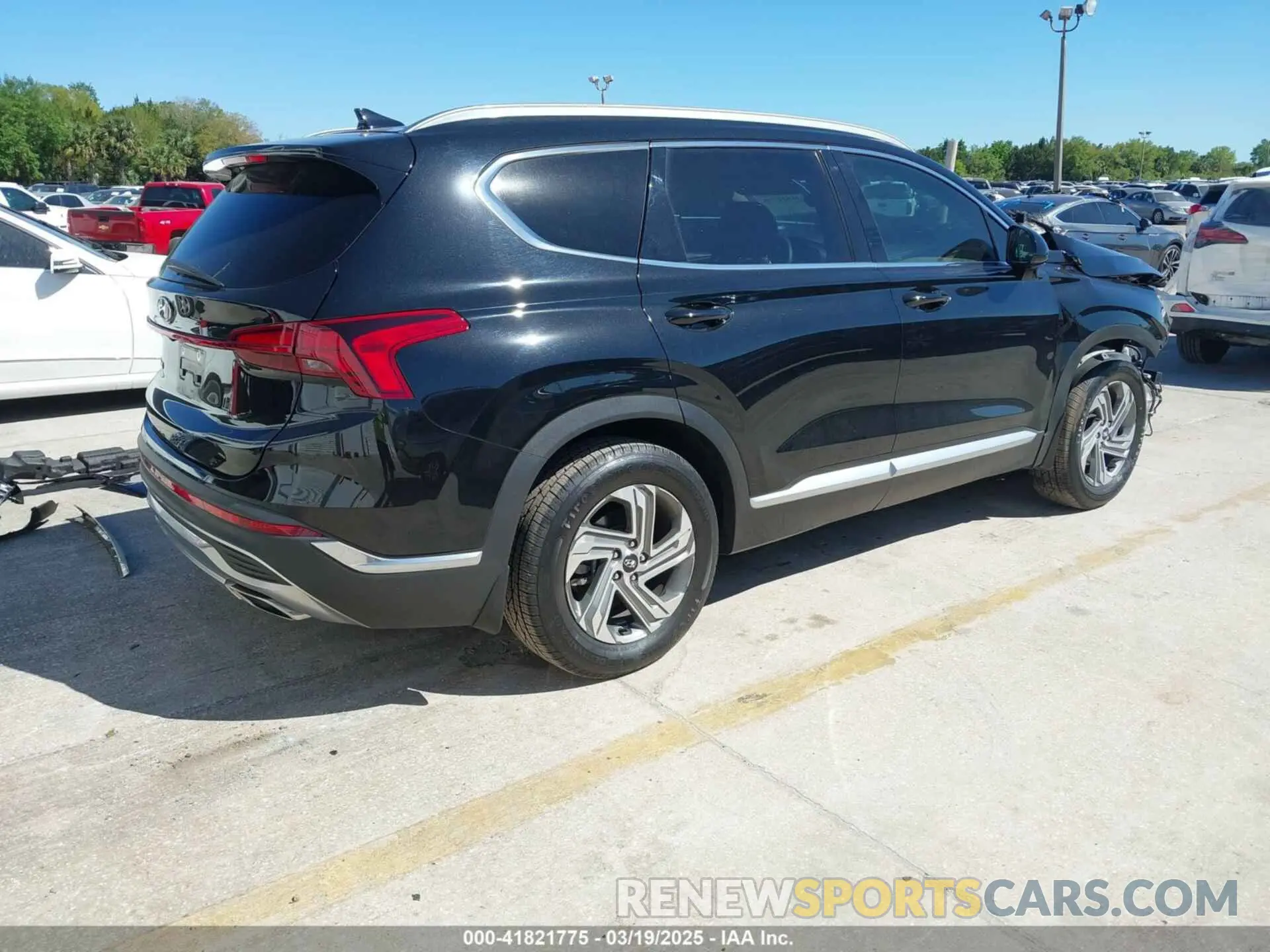 4 fotografías del automóvil dañado 5NMS24AJ9MH331876 HYUNDAI SANTA FE 2021
