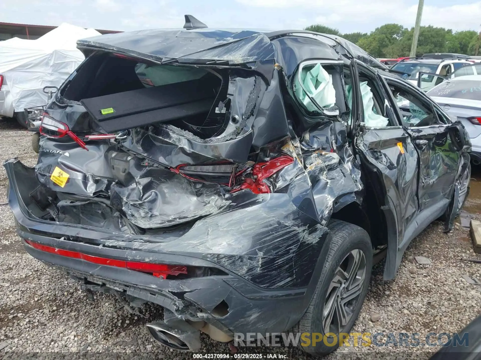 4 fotografías del automóvil dañado 5NMS14AJ9NH429794 HYUNDAI SANTA FE 2022