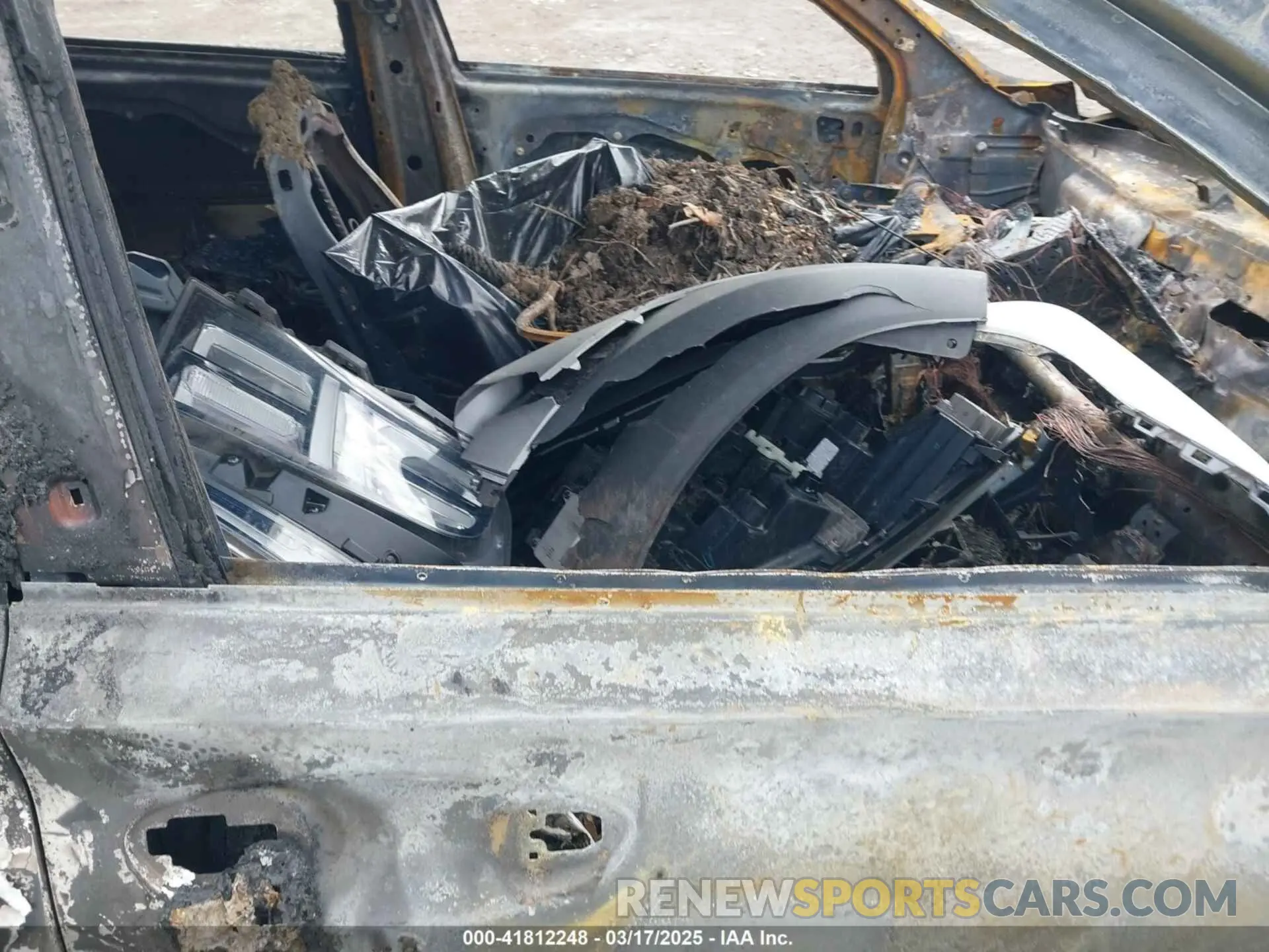 5 fotografías del automóvil dañado 5NMS1DAJ1NH417462 HYUNDAI SANTA FE 2022