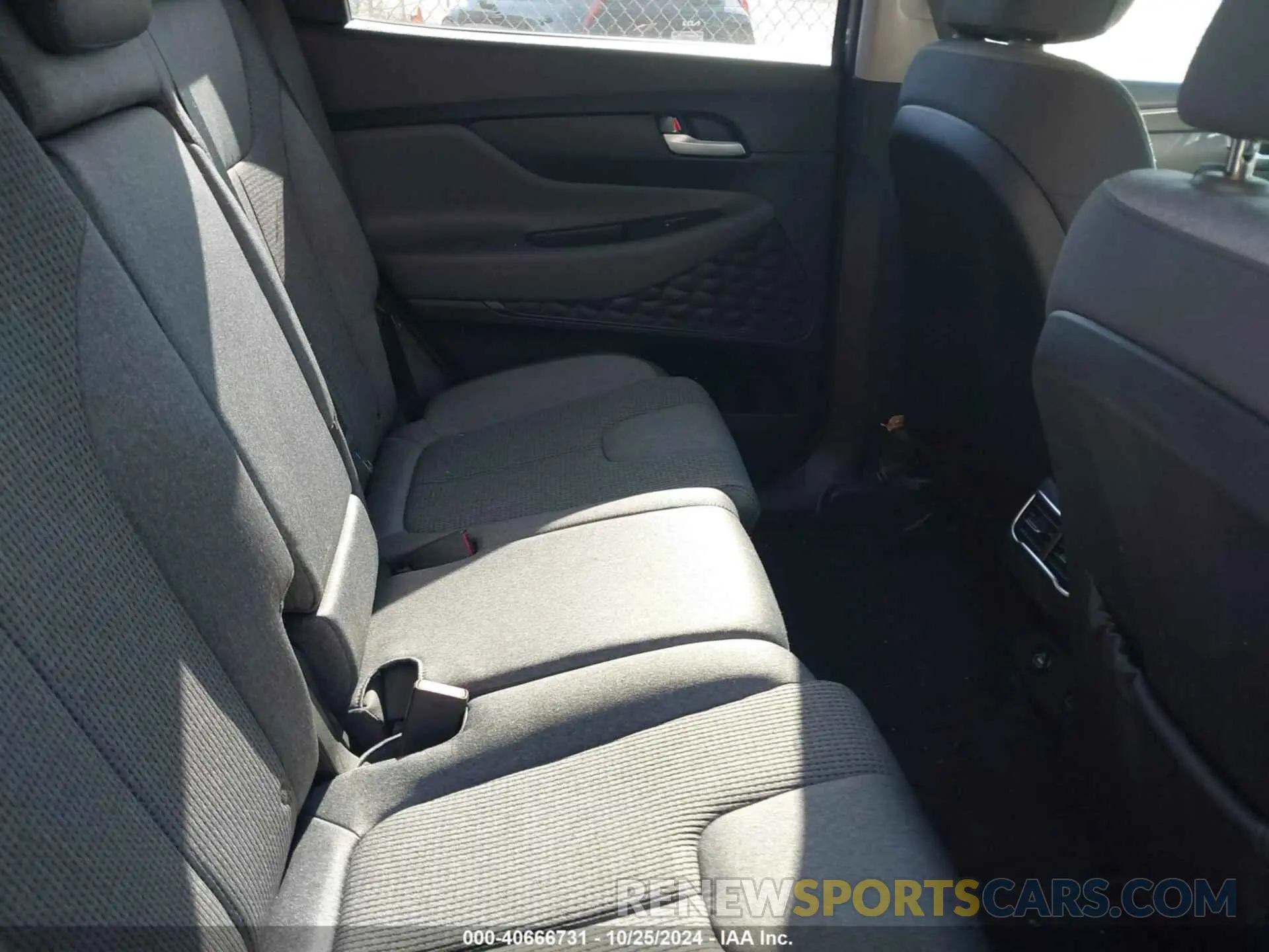 8 fotografías del automóvil dañado 5NMS1DAJ5NH437424 HYUNDAI SANTA FE 2022