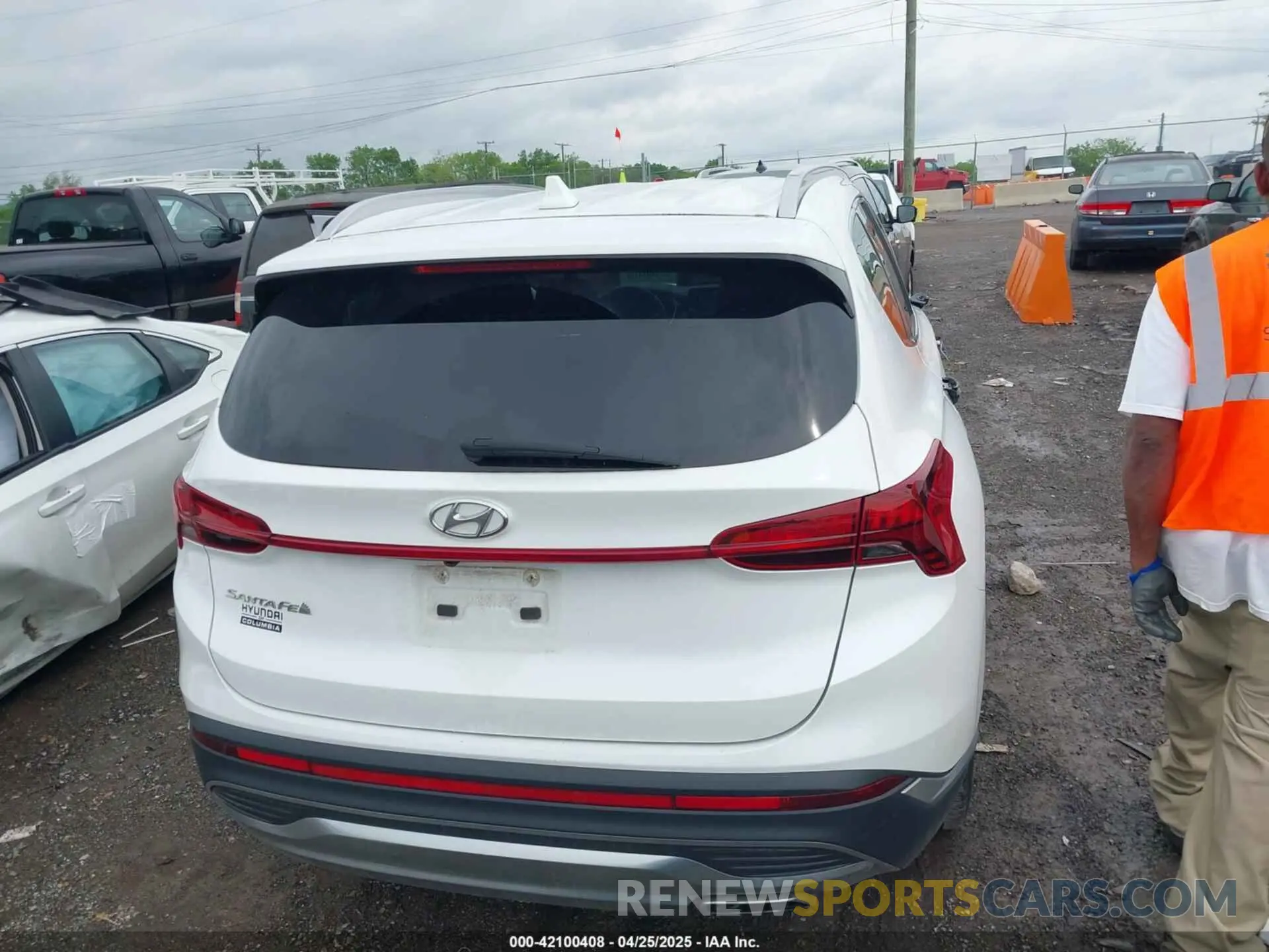 16 fotografías del automóvil dañado 5NMS24AJ4NH419803 HYUNDAI SANTA FE 2022