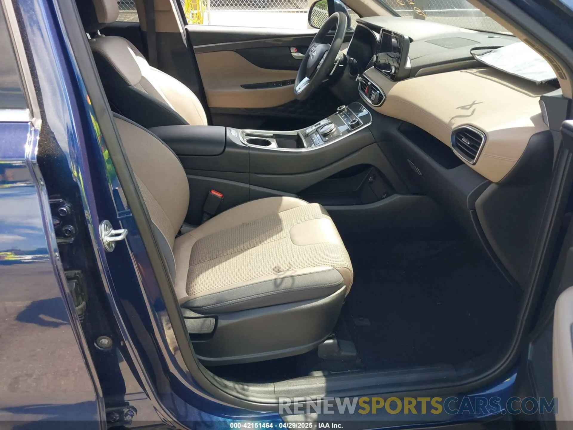 5 fotografías del automóvil dañado 5NMS24AJ5NH410687 HYUNDAI SANTA FE 2022