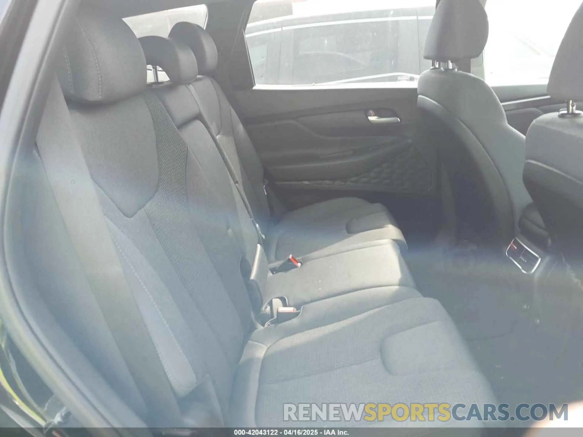 8 fotografías del automóvil dañado 5NMS24AJ7NH377241 HYUNDAI SANTA FE 2022