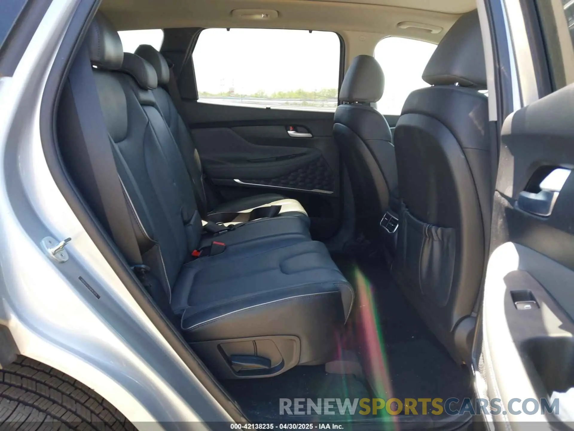 8 fotografías del automóvil dañado 5NMS3DAJXNH473975 HYUNDAI SANTA FE 2022