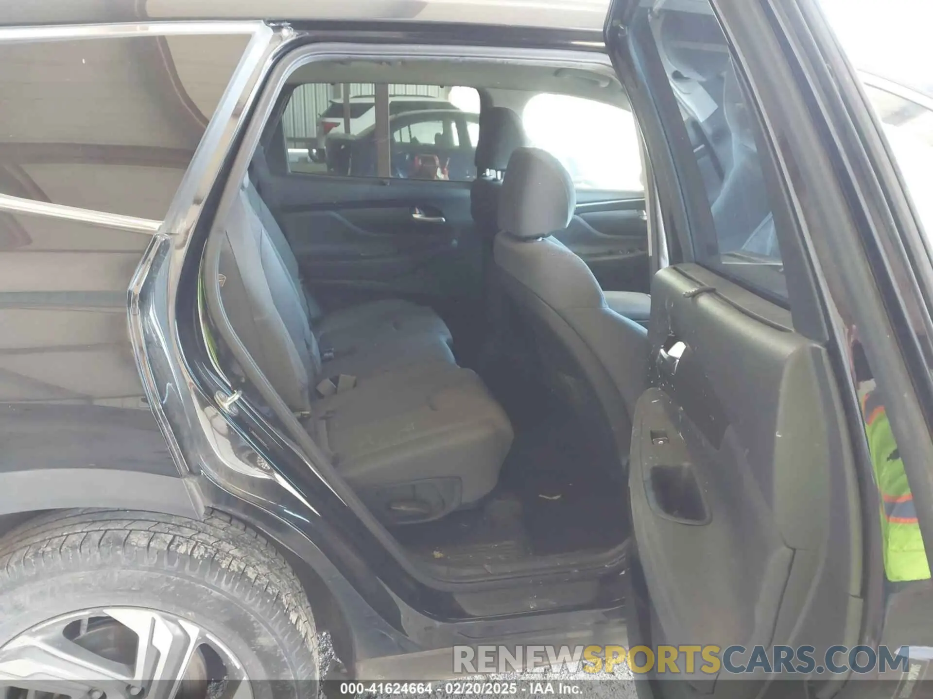 8 fotografías del automóvil dañado 5NMS64AJ4NH392395 HYUNDAI SANTA FE 2022