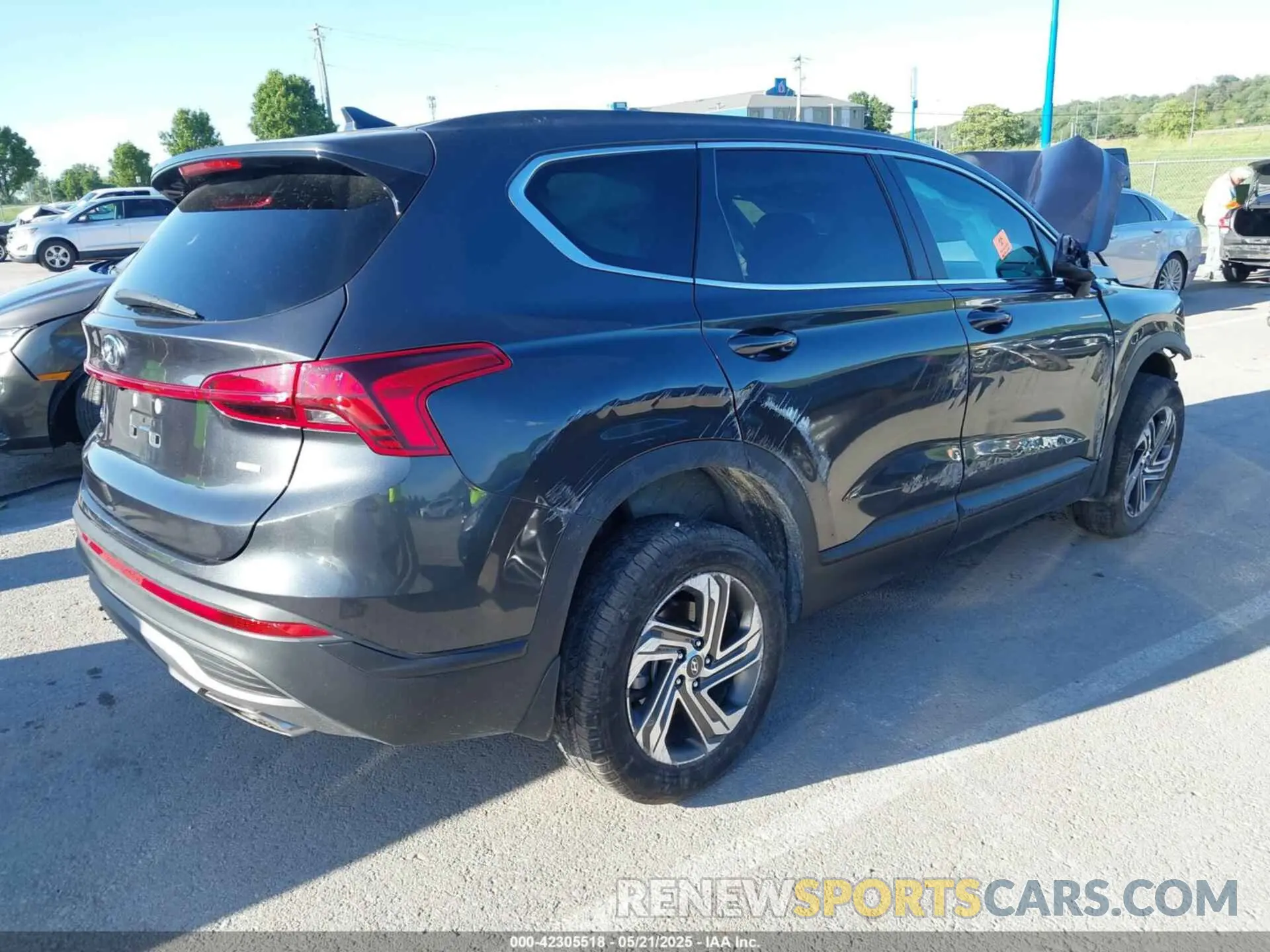 4 fotografías del automóvil dañado 5NMS1DAJ6PH518984 HYUNDAI SANTA FE 2023