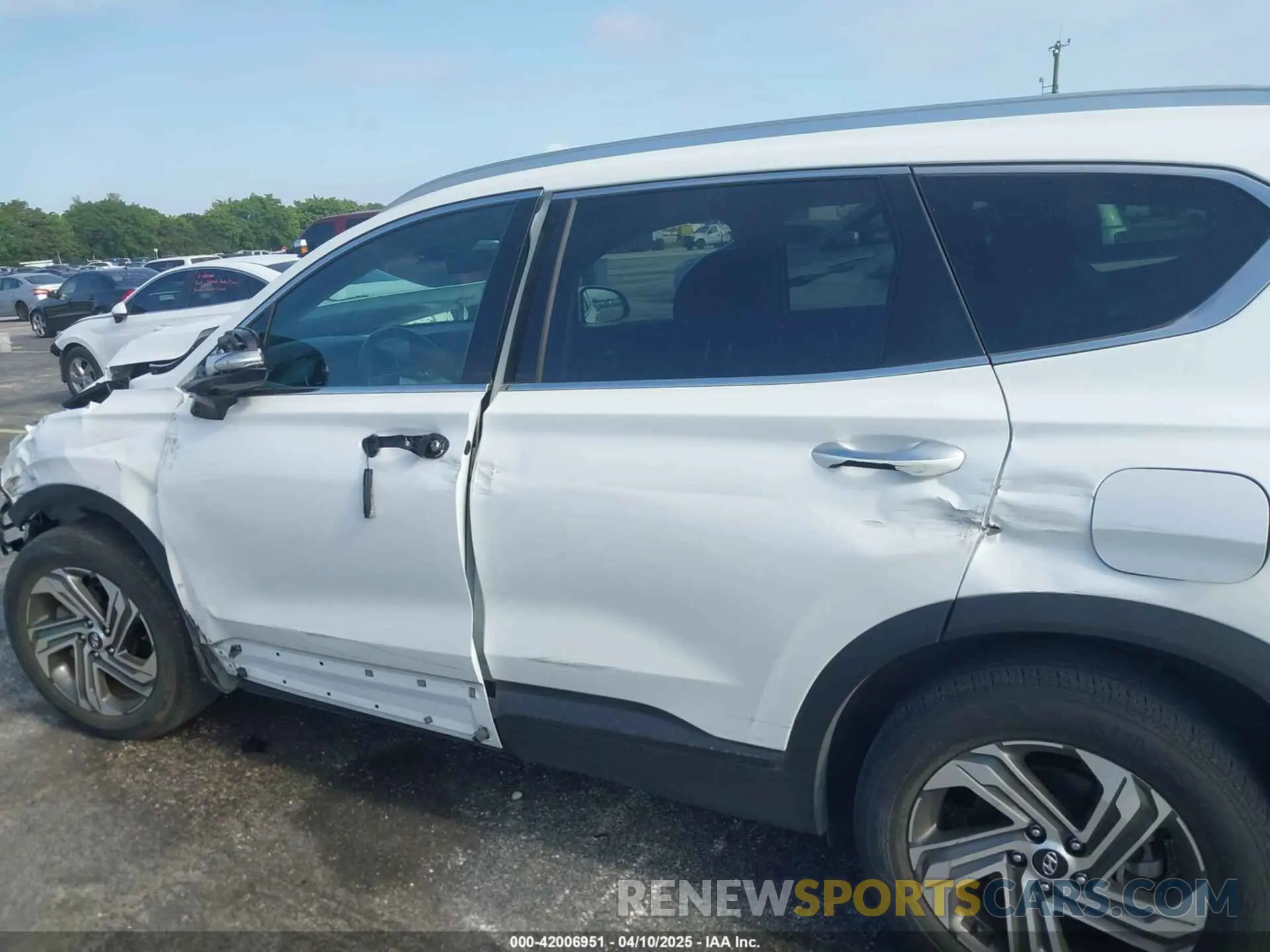 20 fotografías del automóvil dañado 5NMS24AJ5PH489328 HYUNDAI SANTA FE 2023