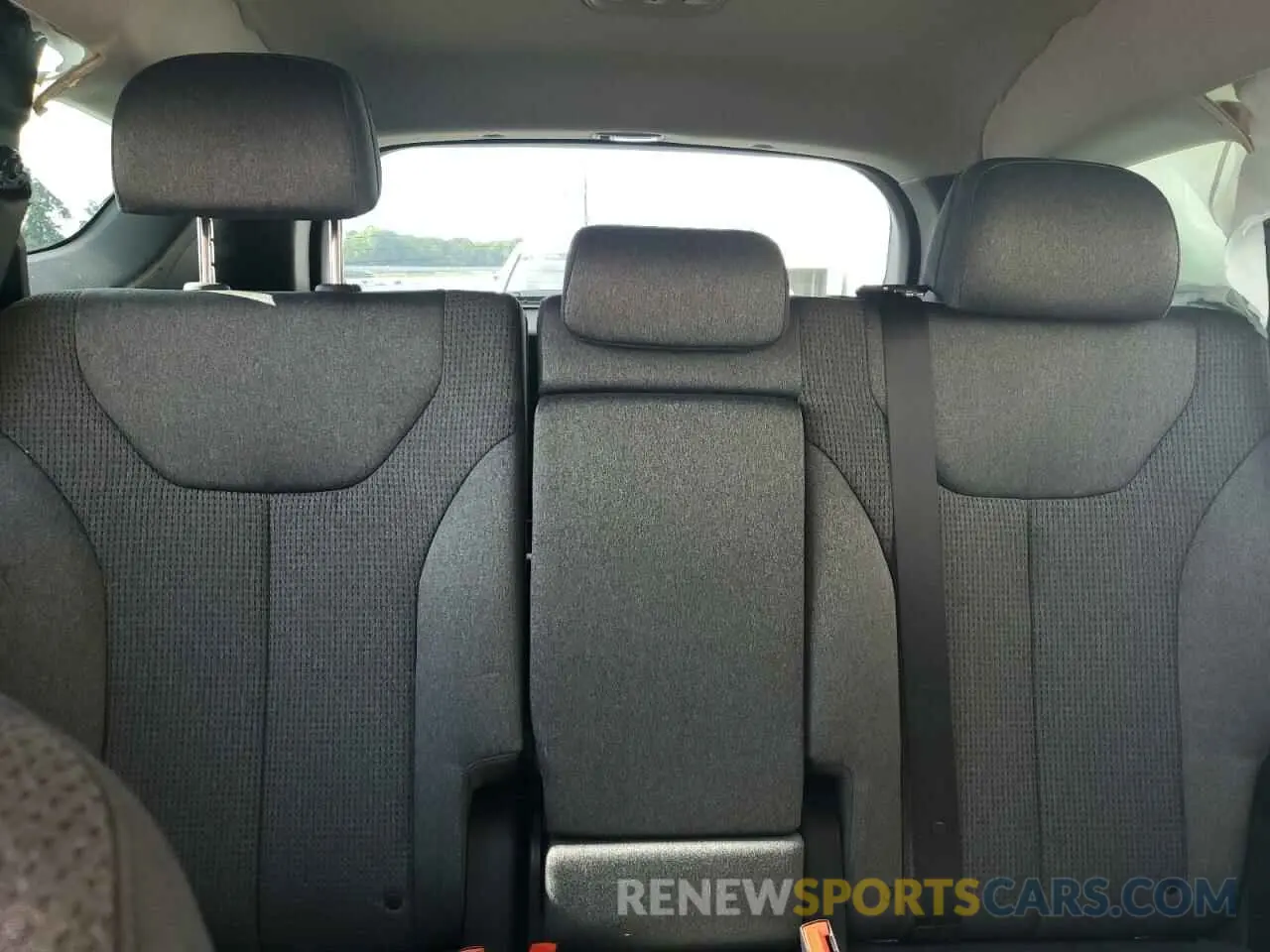 10 fotografías del automóvil dañado 5NMS24AJ8PH507420 HYUNDAI SANTA FE 2023