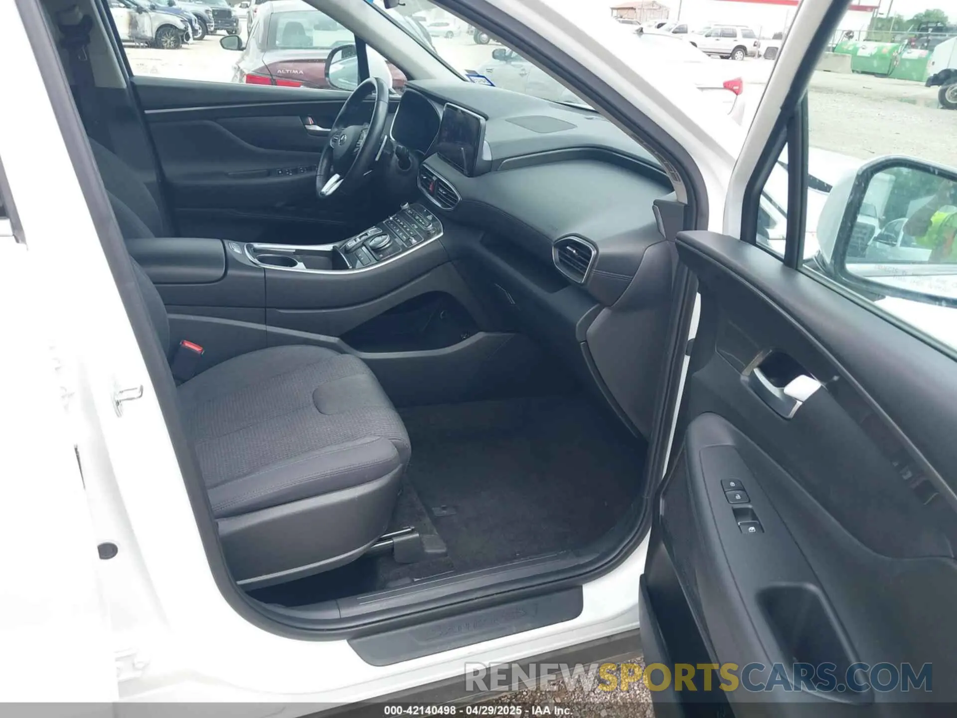 5 fotografías del automóvil dañado 5NMS24AJ8PH567746 HYUNDAI SANTA FE 2023