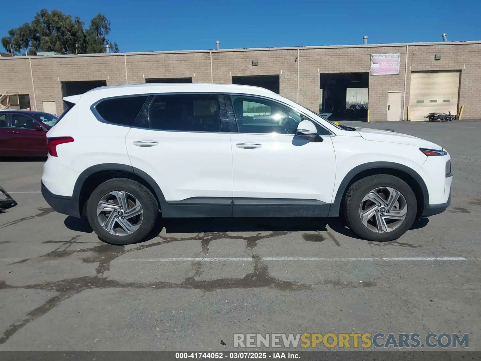 13 fotografías del automóvil dañado 5NMS24AJ9PH527630 HYUNDAI SANTA FE 2023