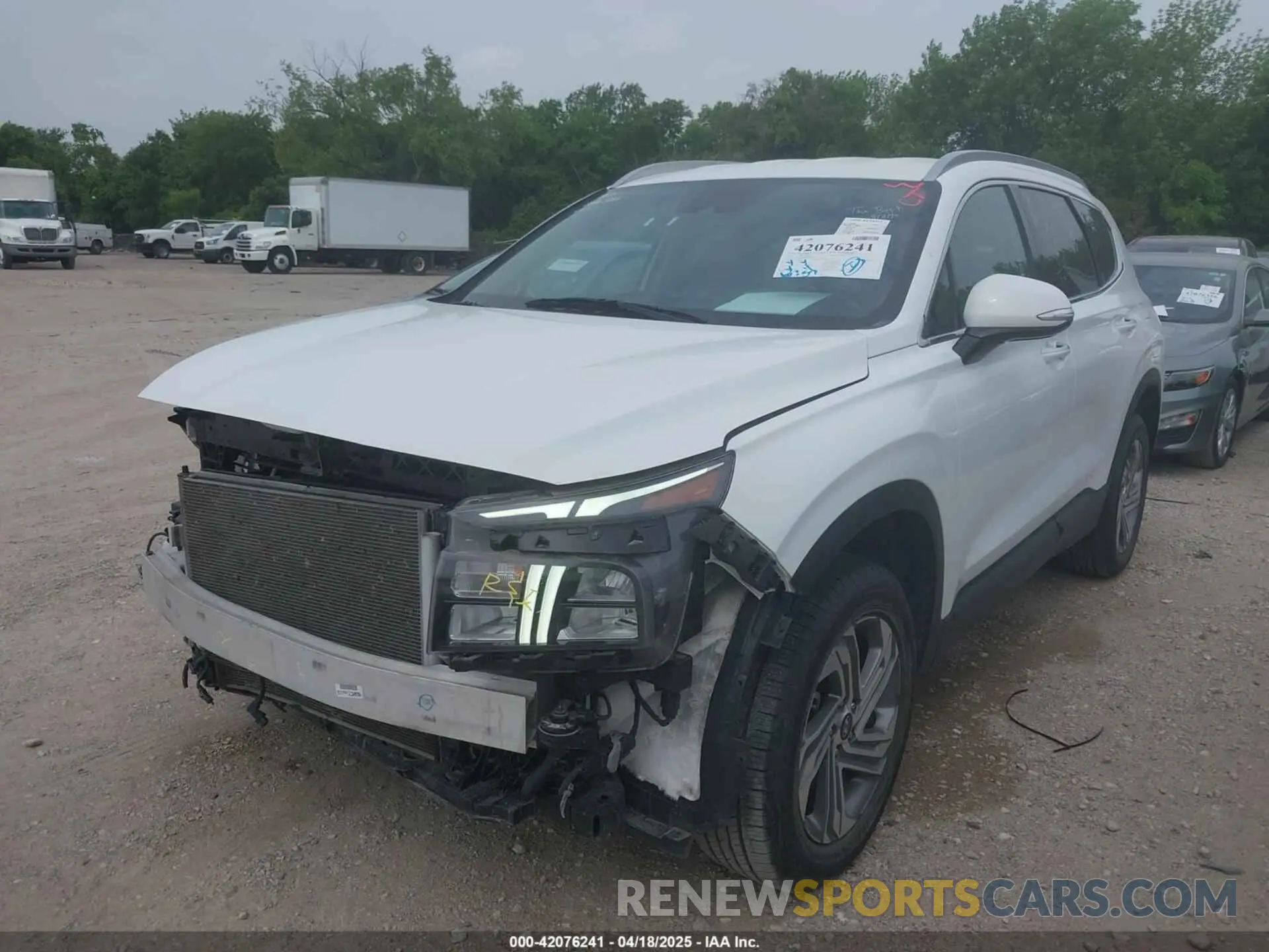 2 fotografías del automóvil dañado 5NMS2DAJ0PH524289 HYUNDAI SANTA FE 2023