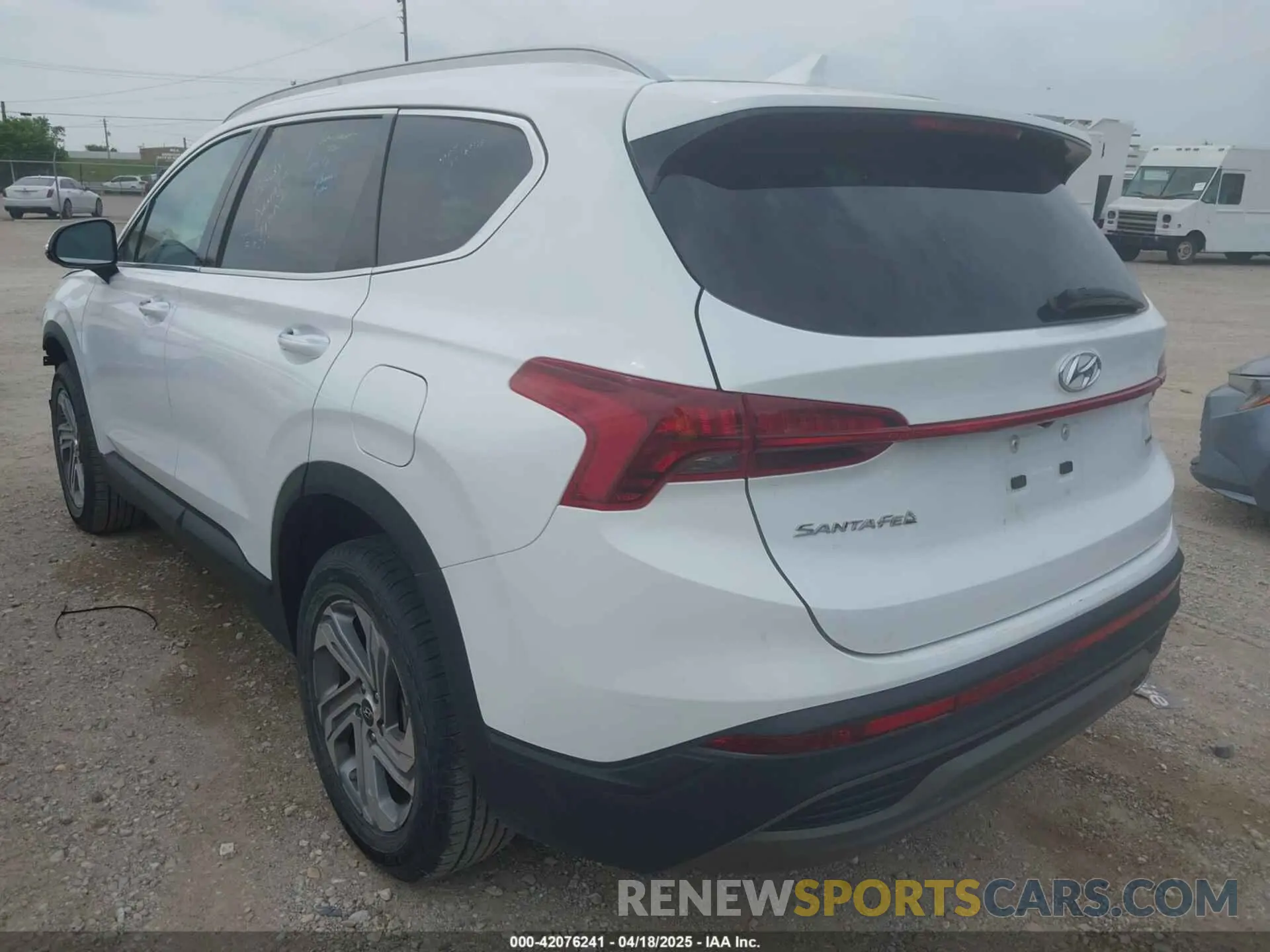 3 fotografías del automóvil dañado 5NMS2DAJ0PH524289 HYUNDAI SANTA FE 2023