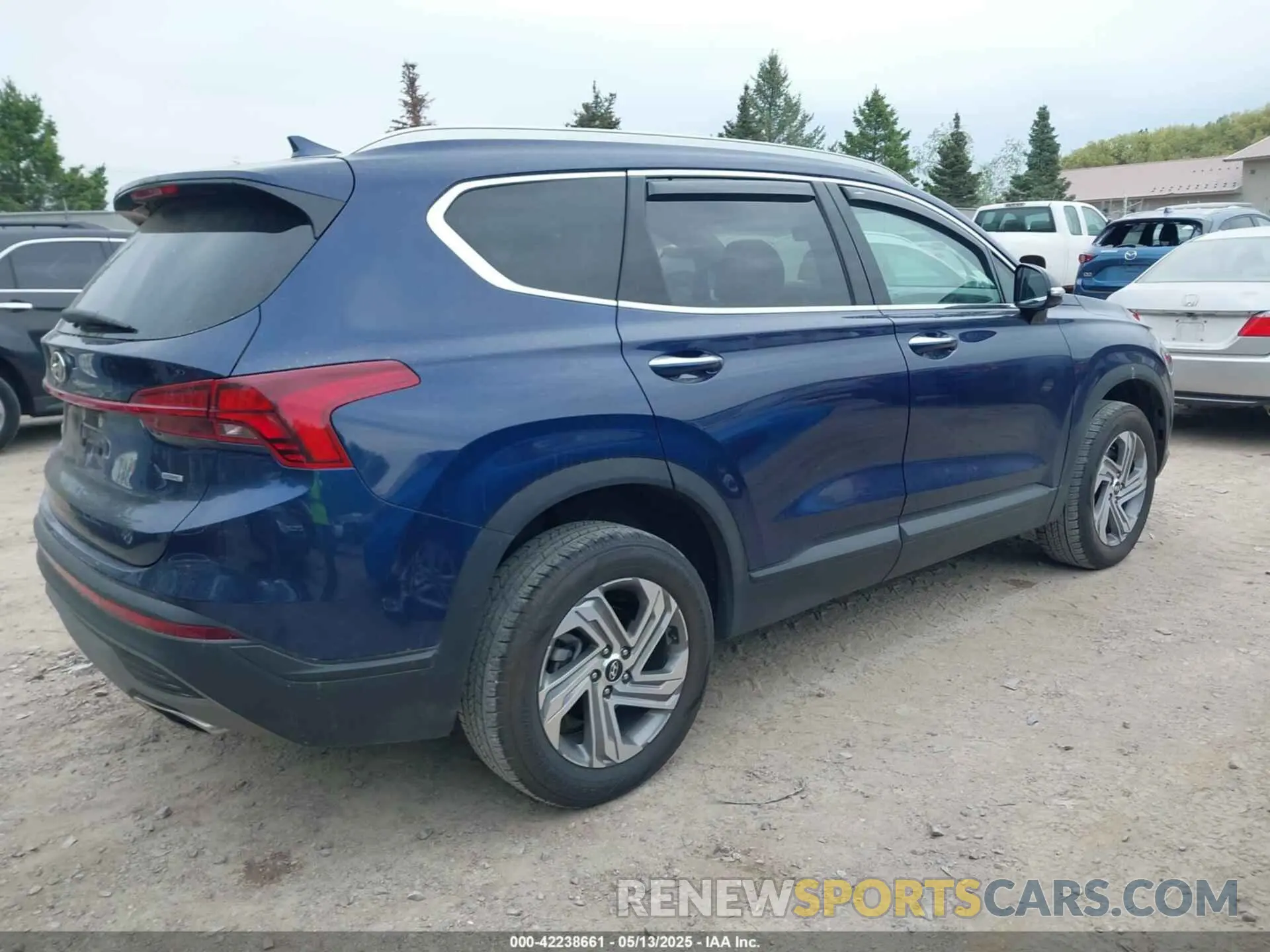 4 fotografías del automóvil dañado 5NMS2DAJ1PH541800 HYUNDAI SANTA FE 2023