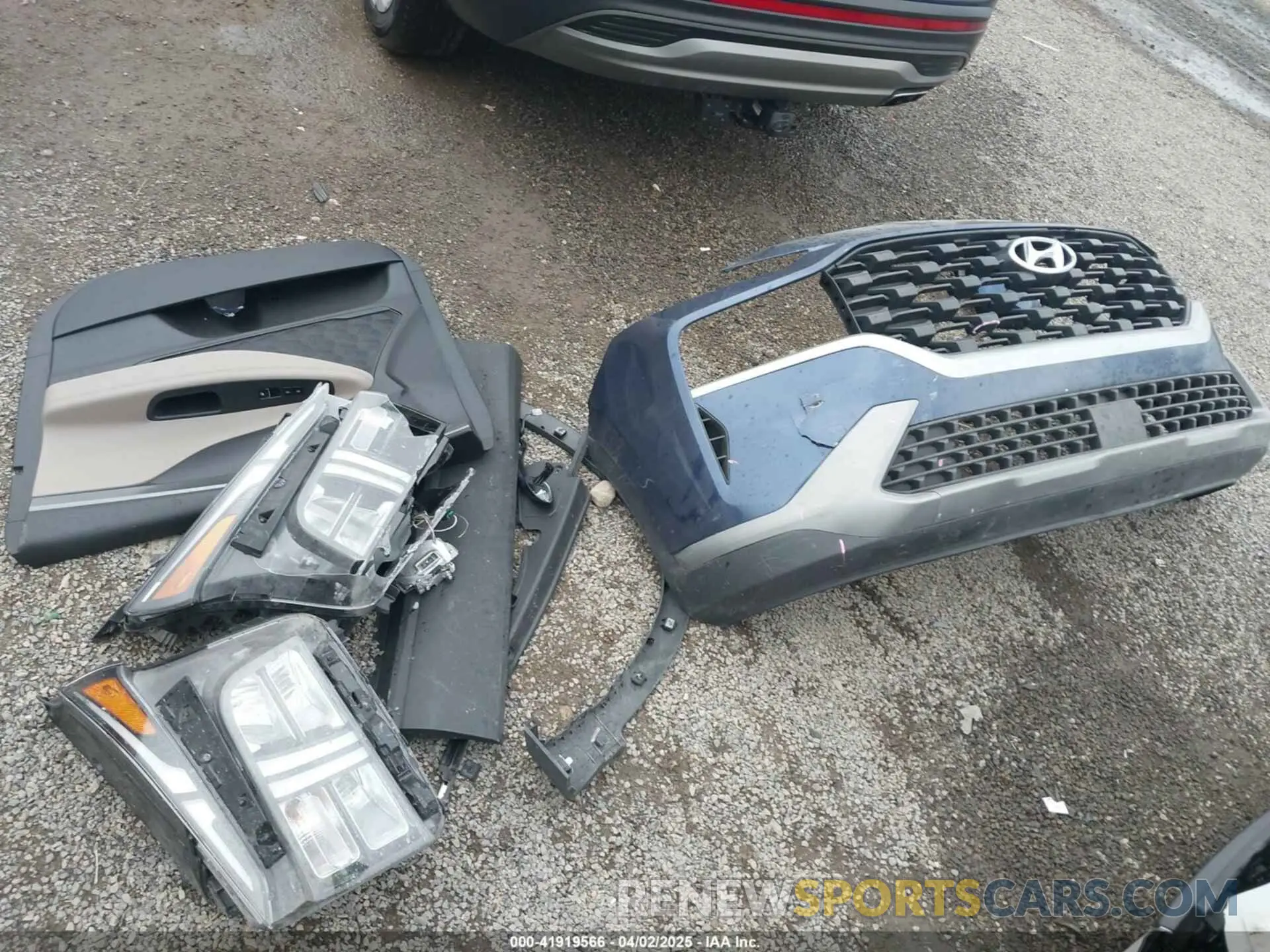12 fotografías del automóvil dañado 5NMS2DAJ1PH550514 HYUNDAI SANTA FE 2023
