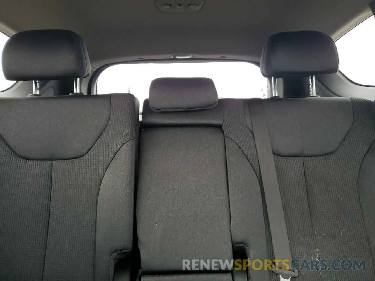 10 fotografías del automóvil dañado 5NMS2DAJ2PH517635 HYUNDAI SANTA FE 2023