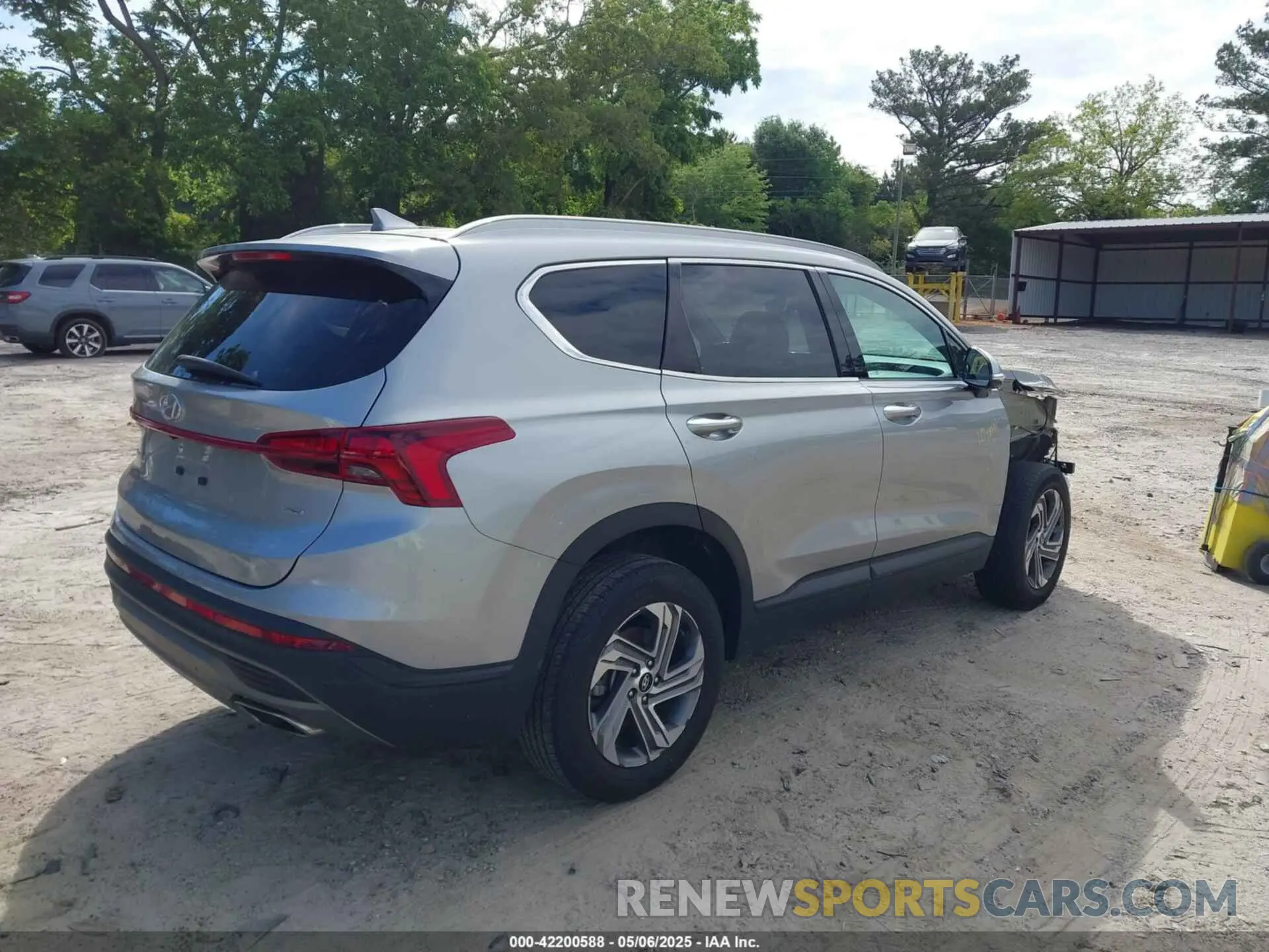 4 fotografías del automóvil dañado 5NMS2DAJ2PH643753 HYUNDAI SANTA FE 2023