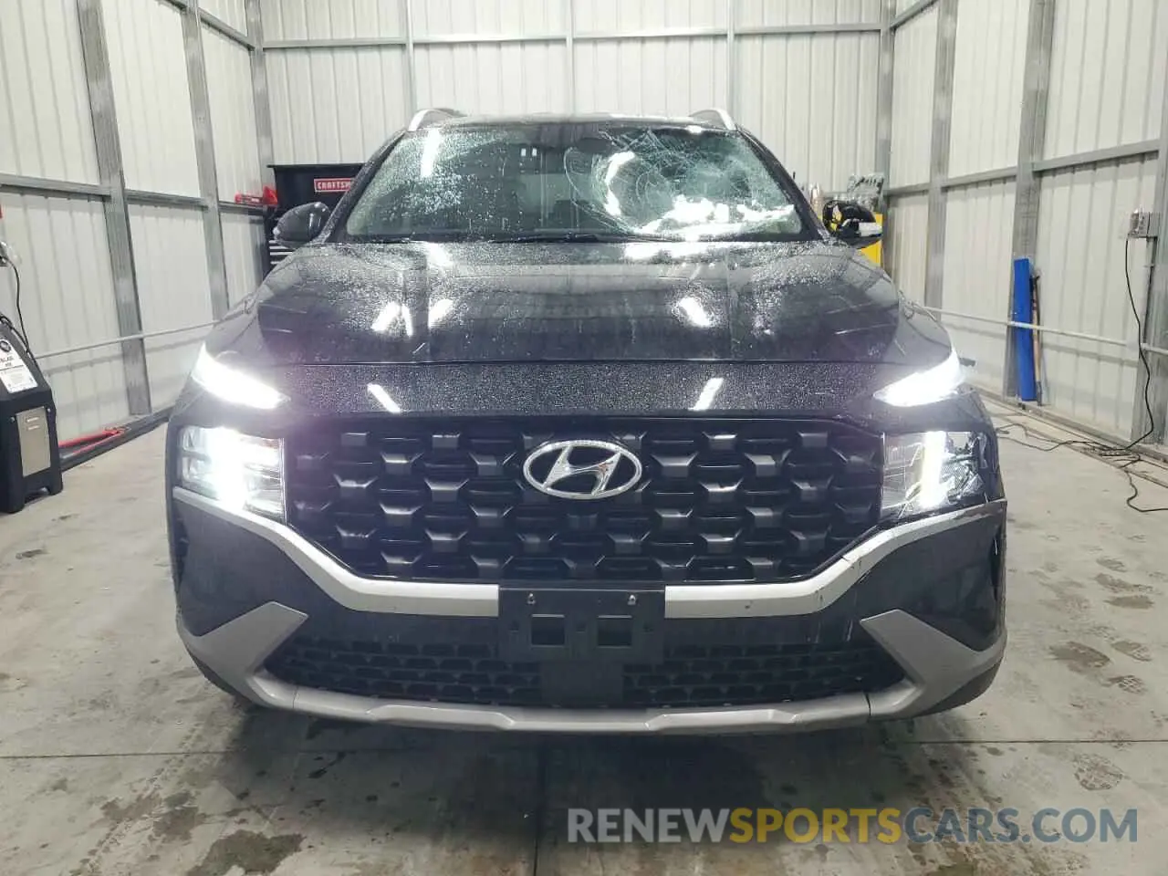 5 fotografías del automóvil dañado 5NMS2DAJ5PH530086 HYUNDAI SANTA FE 2023