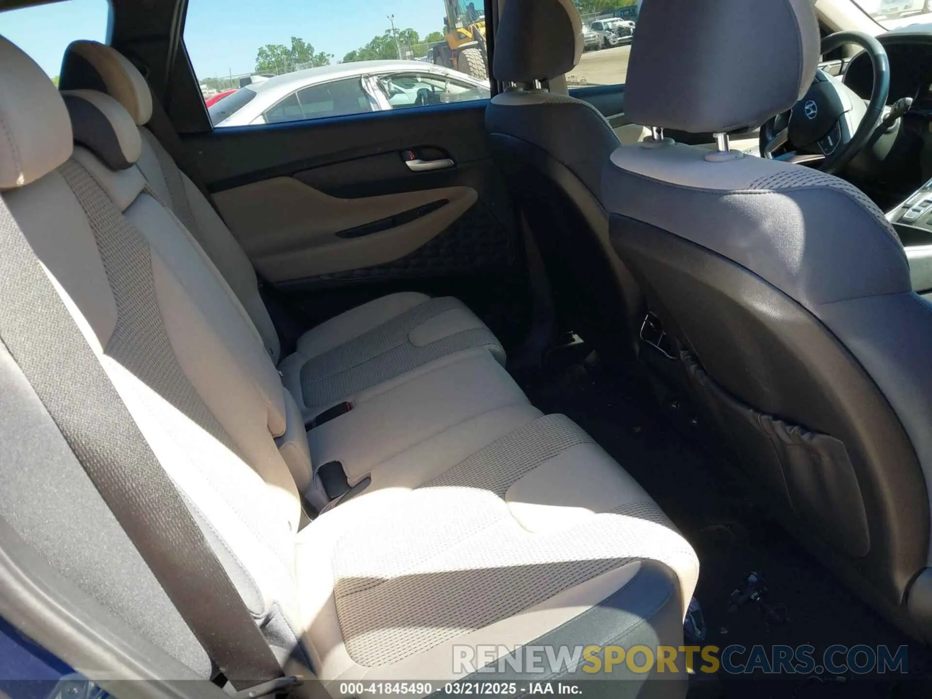 8 fotografías del automóvil dañado 5NMS2DAJ7PH592881 HYUNDAI SANTA FE 2023