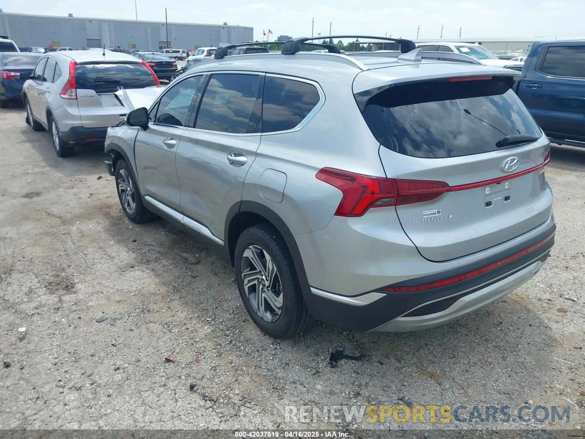3 fotografías del automóvil dañado 5NMS34AJ5PH537357 HYUNDAI SANTA FE 2023
