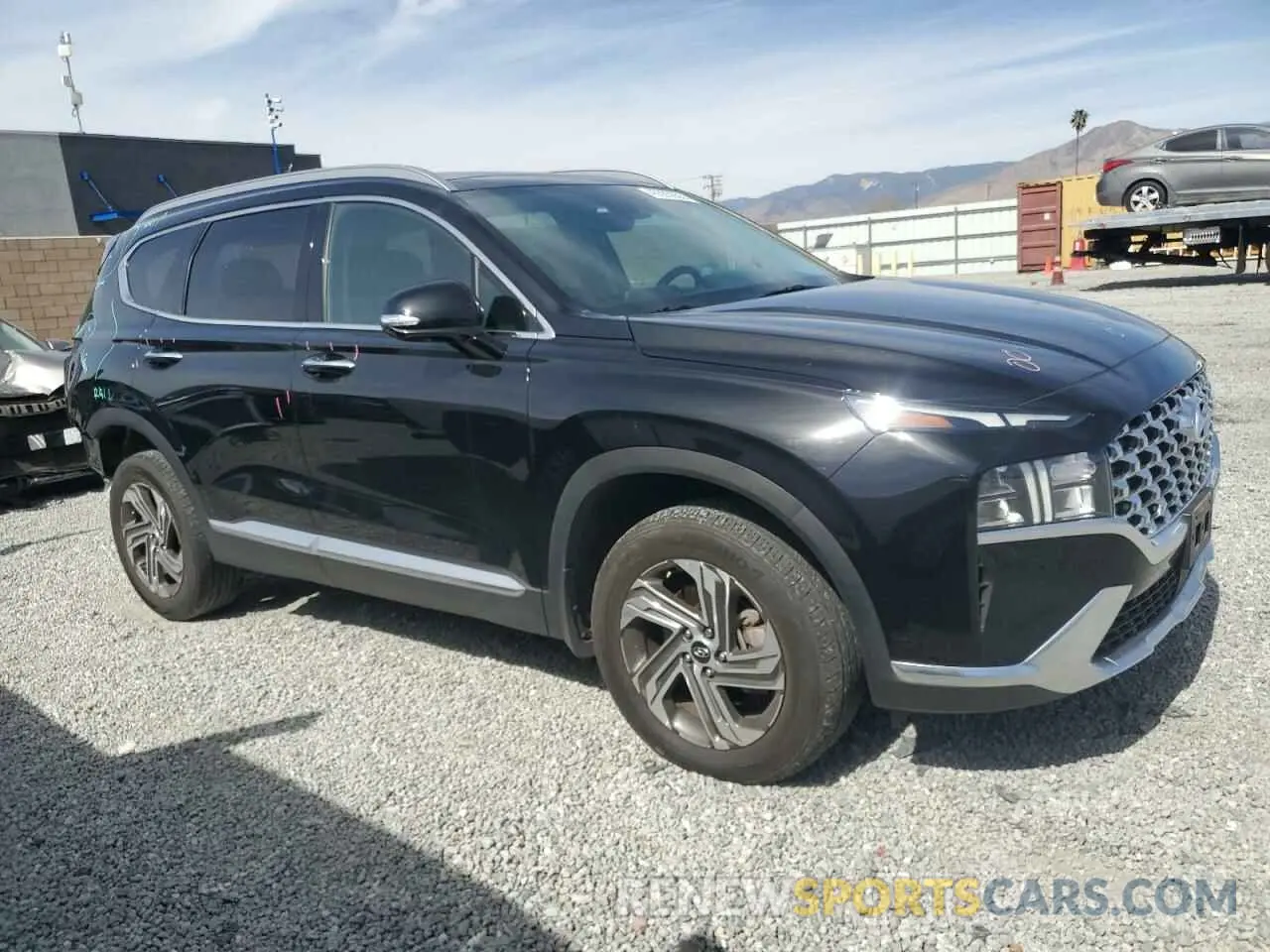 4 fotografías del automóvil dañado 5NMS3DAJ3PH504843 HYUNDAI SANTA FE 2023
