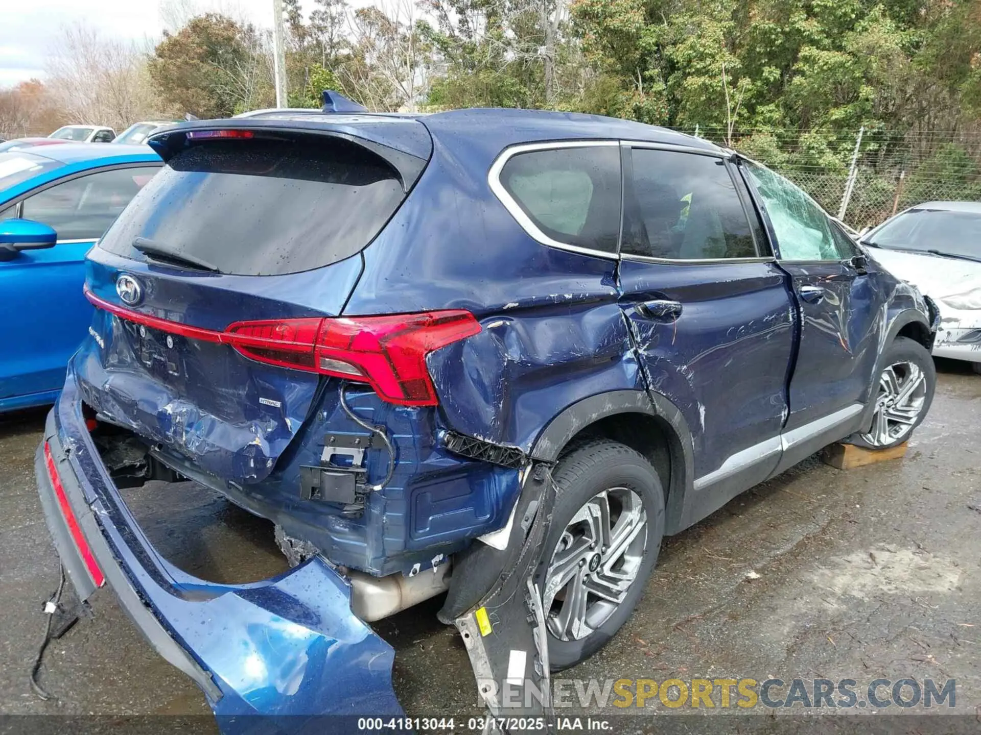 4 fotografías del automóvil dañado 5NMS3DAJ3PH588436 HYUNDAI SANTA FE 2023