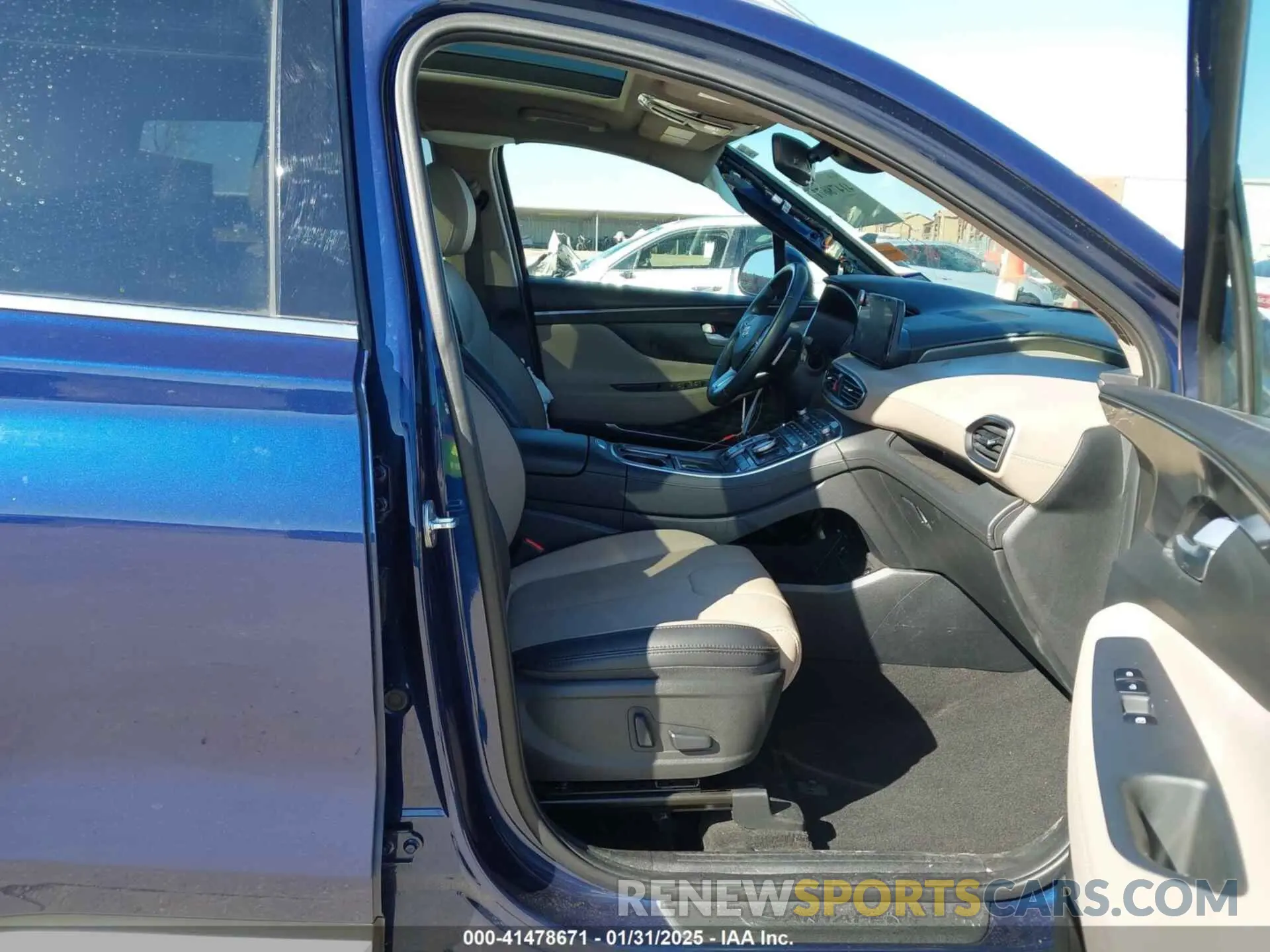 5 fotografías del automóvil dañado 5NMS3DAJ4PH579647 HYUNDAI SANTA FE 2023