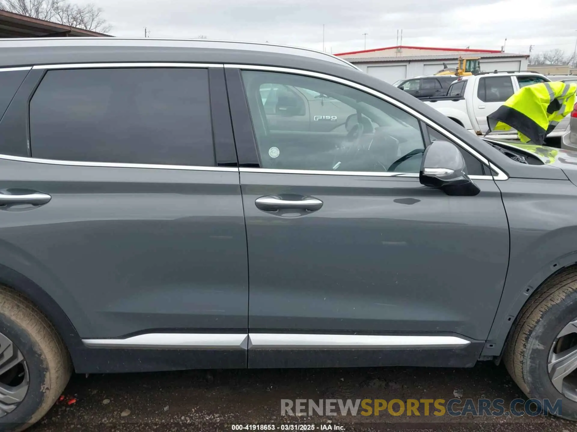 13 fotografías del automóvil dañado 5NMS3DAJ9PH626641 HYUNDAI SANTA FE 2023