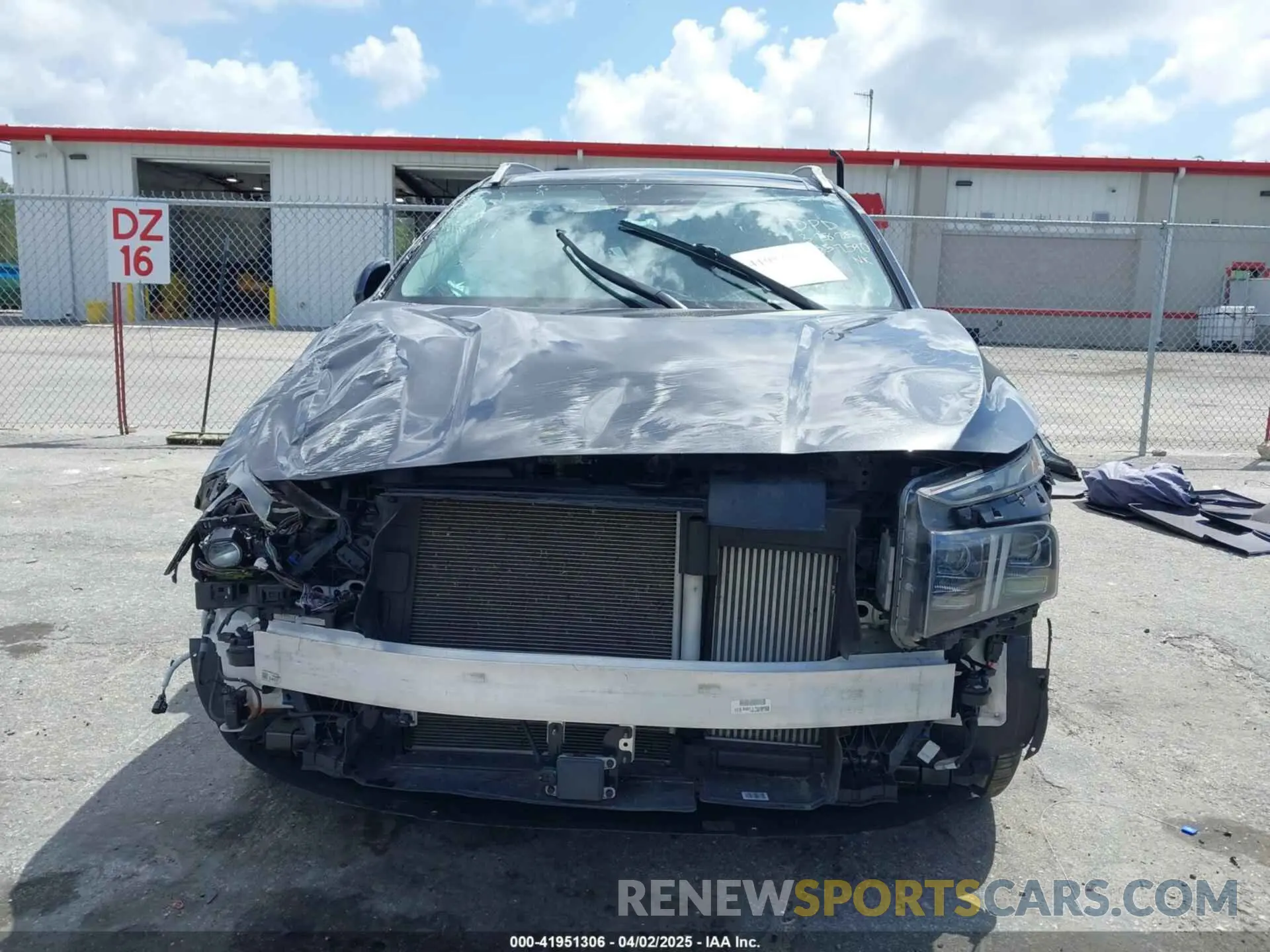 12 fotografías del automóvil dañado 5NMS44AL3PH557590 HYUNDAI SANTA FE 2023