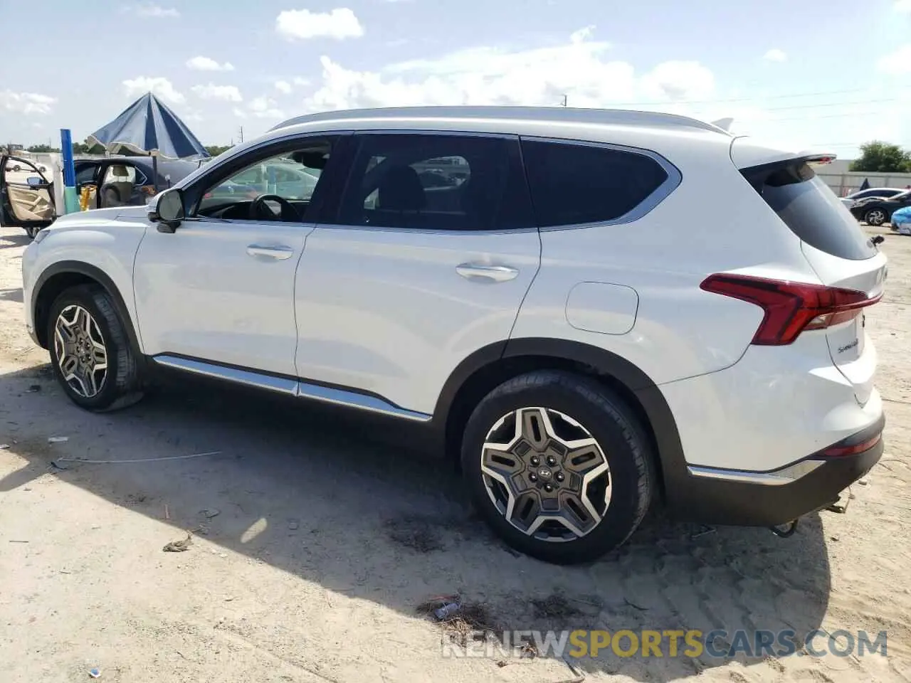 2 fotografías del automóvil dañado 5NMS44AL7PH486345 HYUNDAI SANTA FE 2023