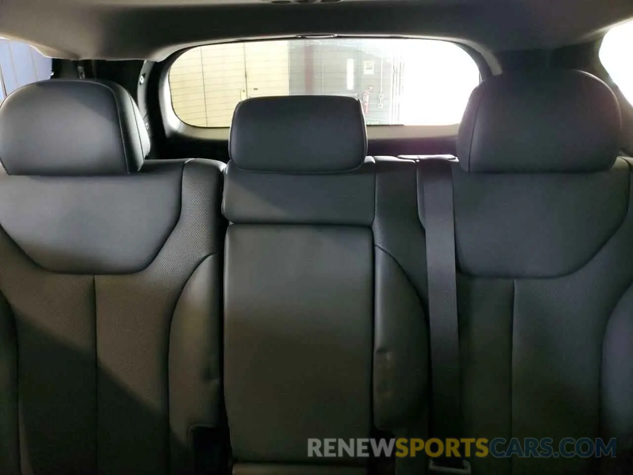10 fotografías del automóvil dañado 5NMS4DAL6PH644674 HYUNDAI SANTA FE 2023