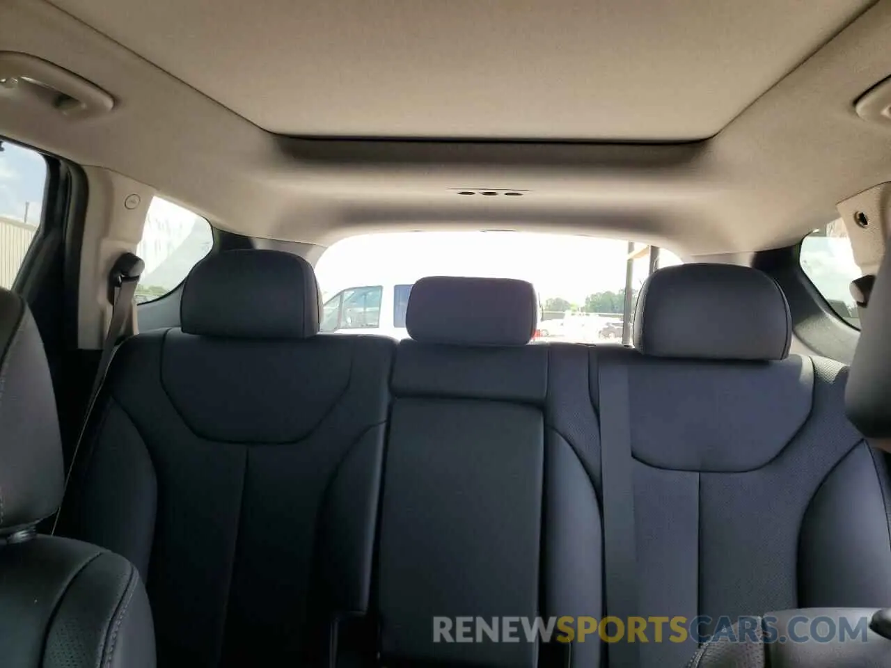 10 fotografías del automóvil dañado 5NMS5DA12PH010306 HYUNDAI SANTA FE 2023