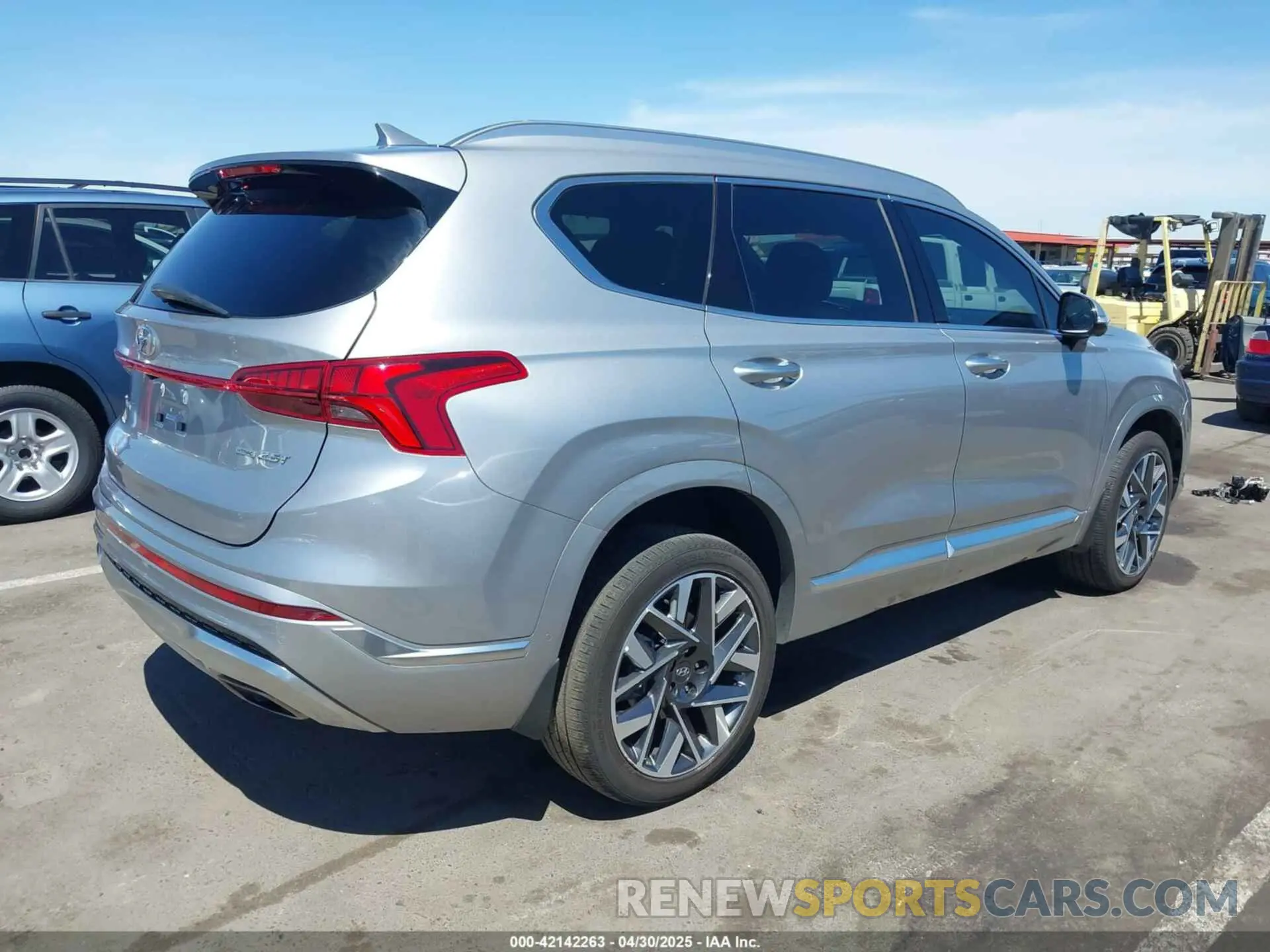 4 fotografías del automóvil dañado 5NMS5DAL5PH590717 HYUNDAI SANTA FE 2023