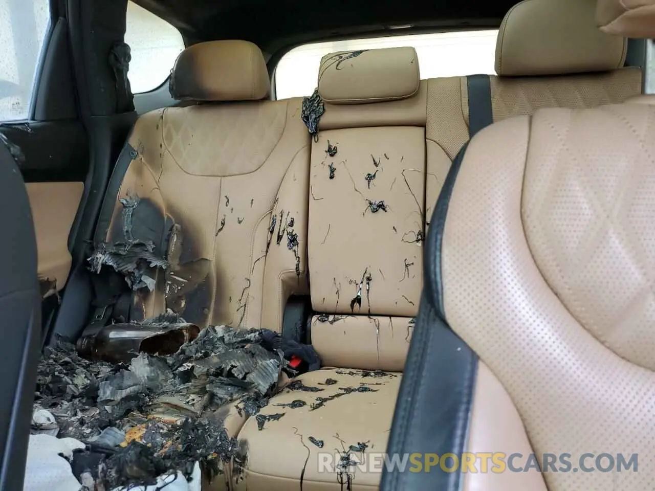 10 fotografías del automóvil dañado 5NMS5DALXPH633450 HYUNDAI SANTA FE 2023