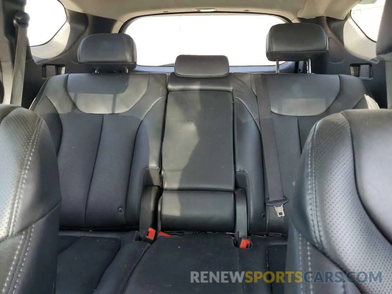 10 fotografías del automóvil dañado 5NMS64AJ1PH504864 HYUNDAI SANTA FE 2023