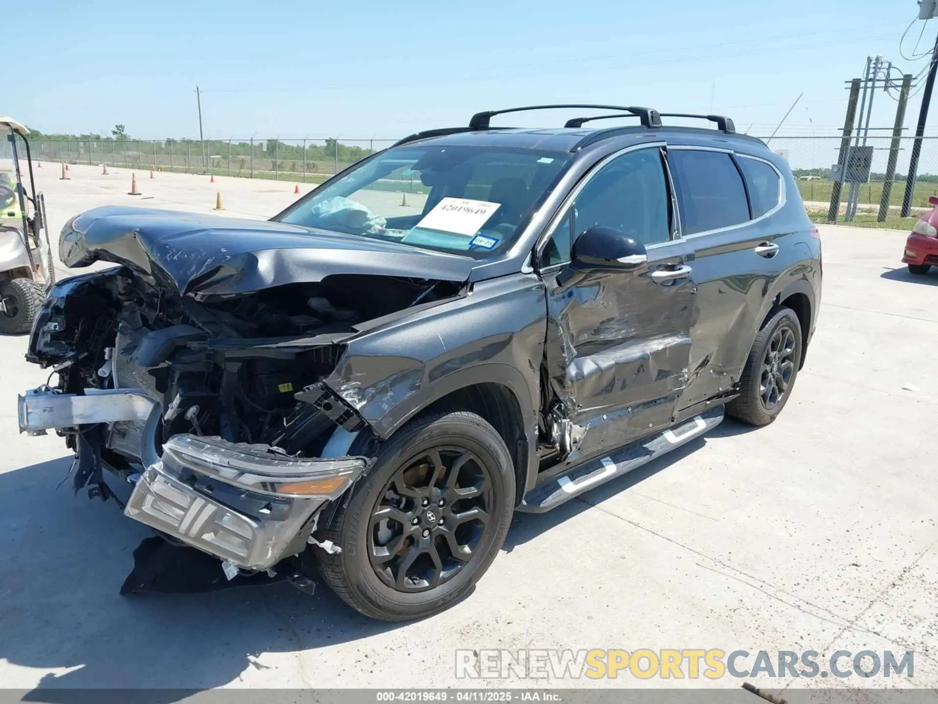 2 fotografías del automóvil dañado 5NMS64AJ2PH561722 HYUNDAI SANTA FE 2023