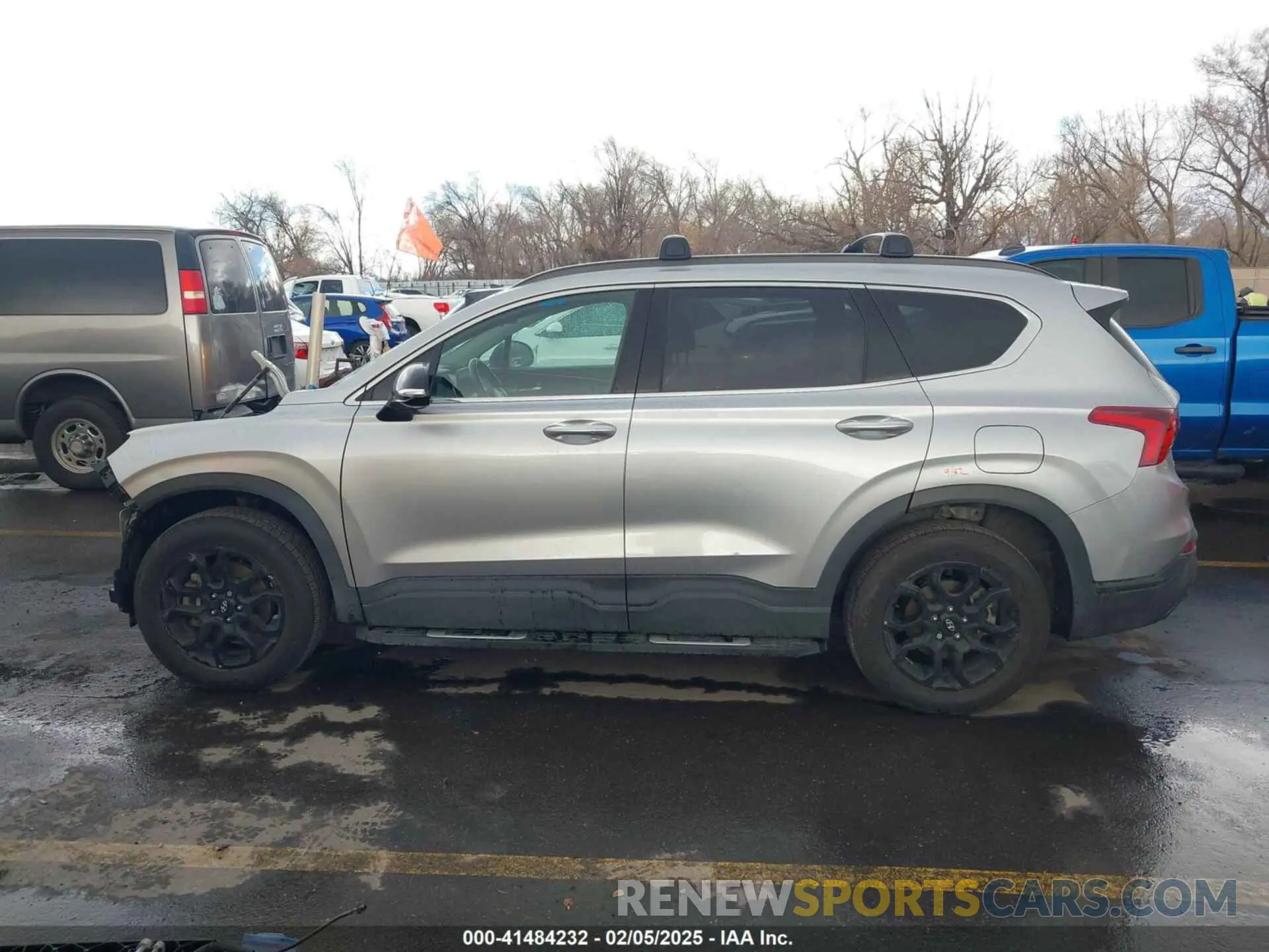 14 fotografías del automóvil dañado 5NMS64AJ4PH487879 HYUNDAI SANTA FE 2023