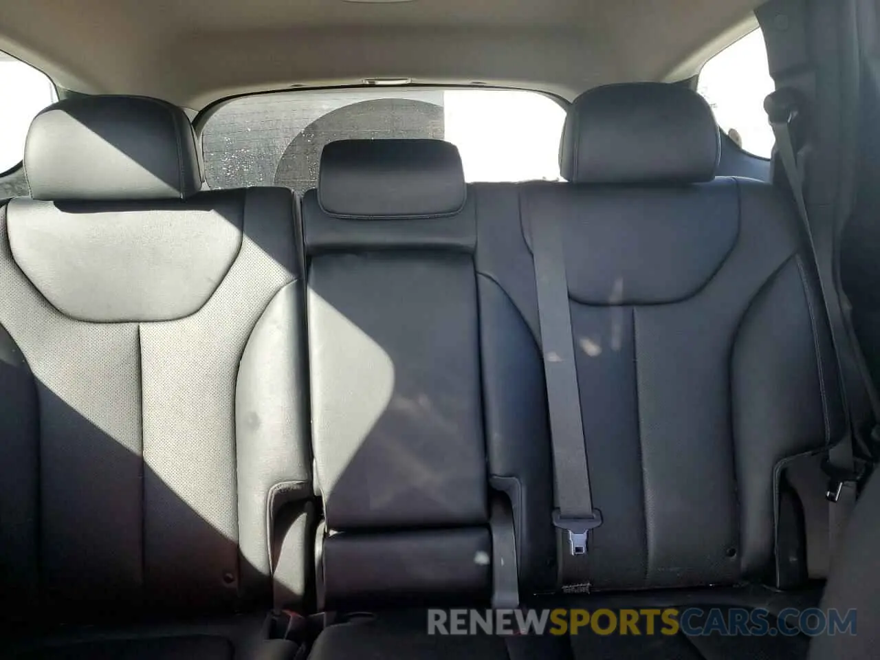 10 fotografías del automóvil dañado 5NMS64AJ5PH490774 HYUNDAI SANTA FE 2023