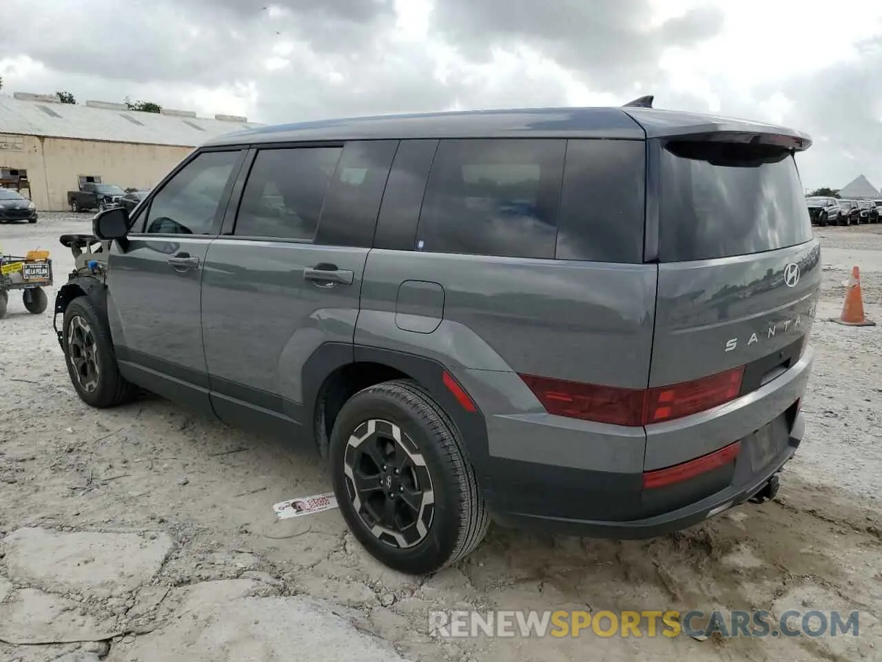 2 fotografías del automóvil dañado 5NMP14GL2RH041729 HYUNDAI SANTA FE 2024