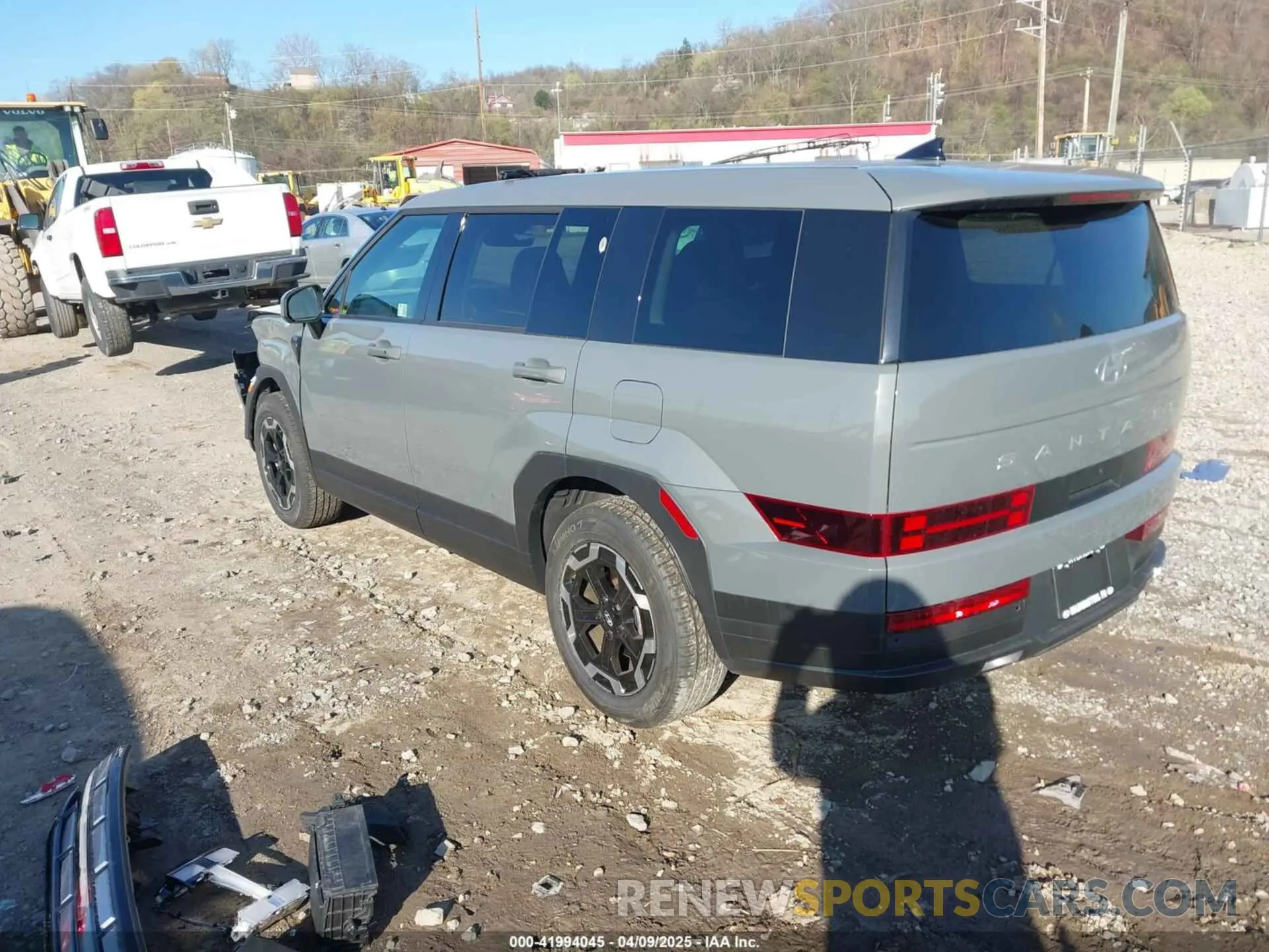 3 fotografías del automóvil dañado 5NMP14GL7RH002456 HYUNDAI SANTA FE 2024