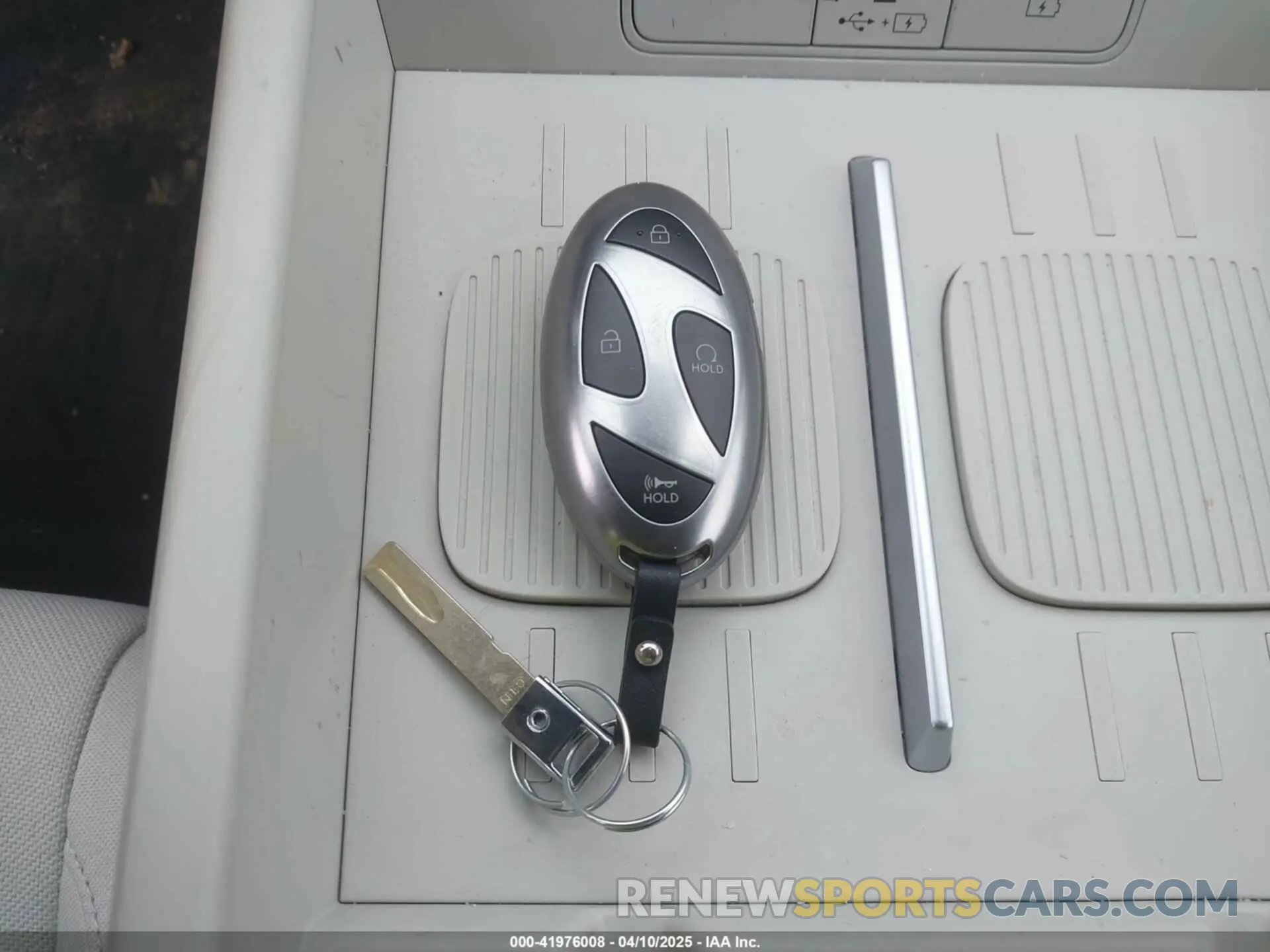 11 fotografías del automóvil dañado 5NMP1DGL2RH041164 HYUNDAI SANTA FE 2024