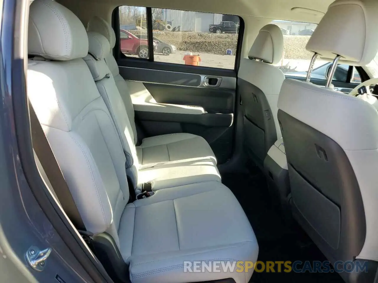 11 fotografías del automóvil dañado 5NMP1DGL3RH009601 HYUNDAI SANTA FE 2024