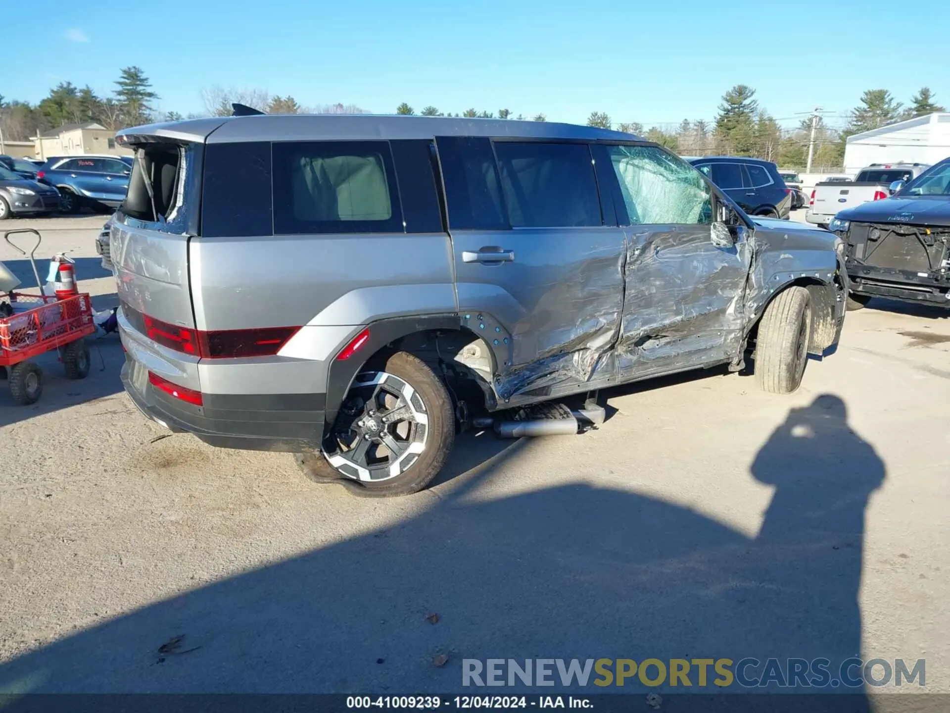 4 fotografías del automóvil dañado 5NMP1DGL3RH035051 HYUNDAI SANTA FE 2024