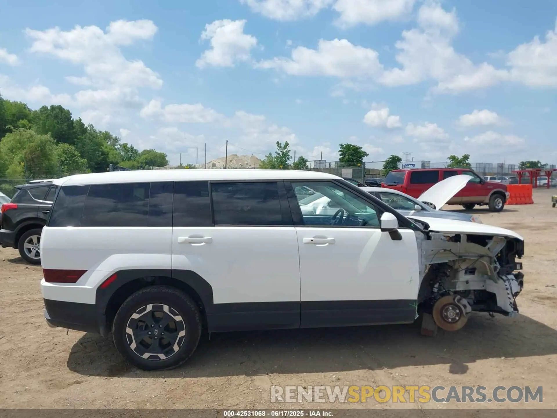 14 fotografías del automóvil dañado 5NMP1DGL7RH051155 HYUNDAI SANTA FE 2024