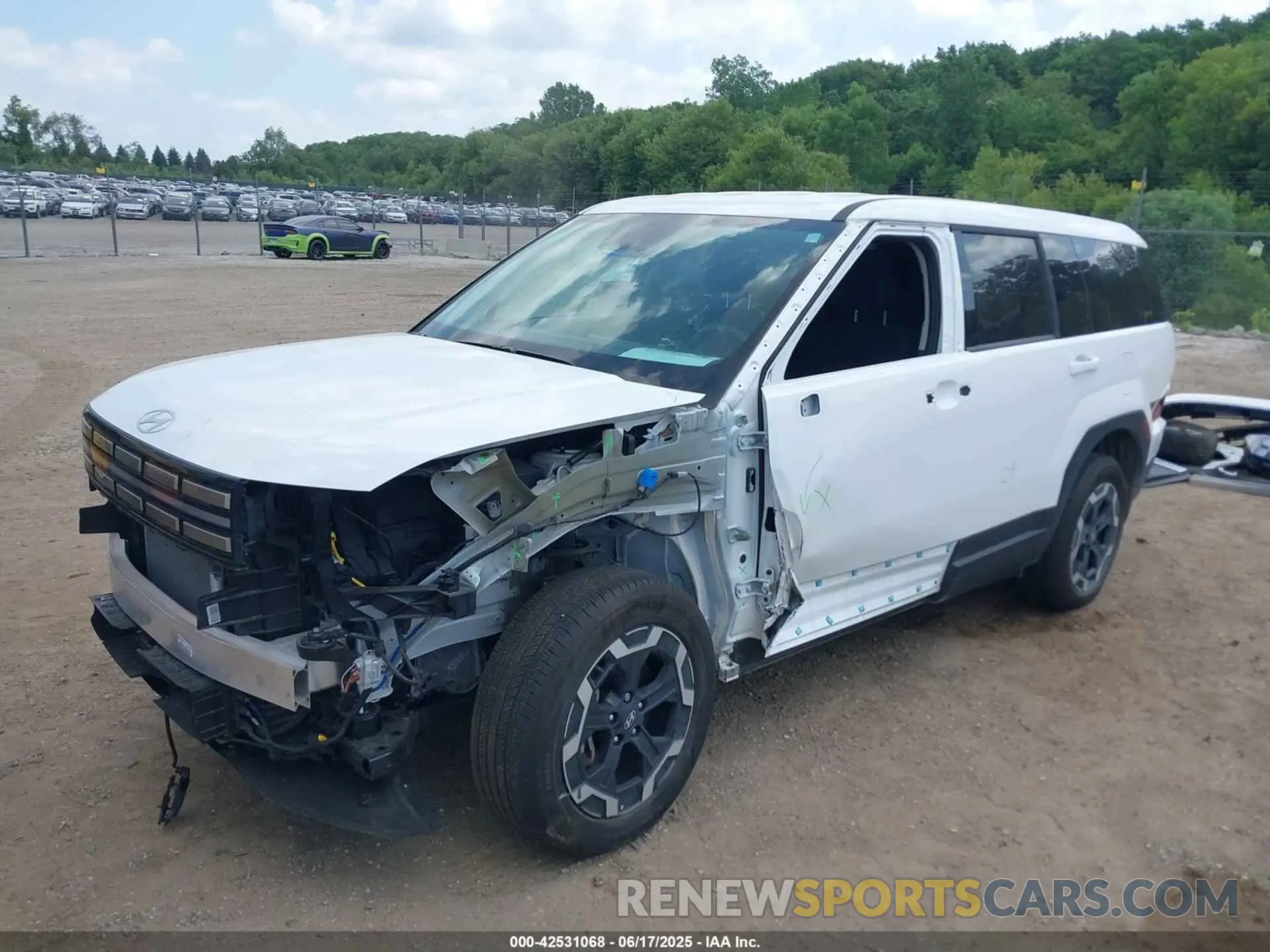 2 fotografías del automóvil dañado 5NMP1DGL7RH051155 HYUNDAI SANTA FE 2024
