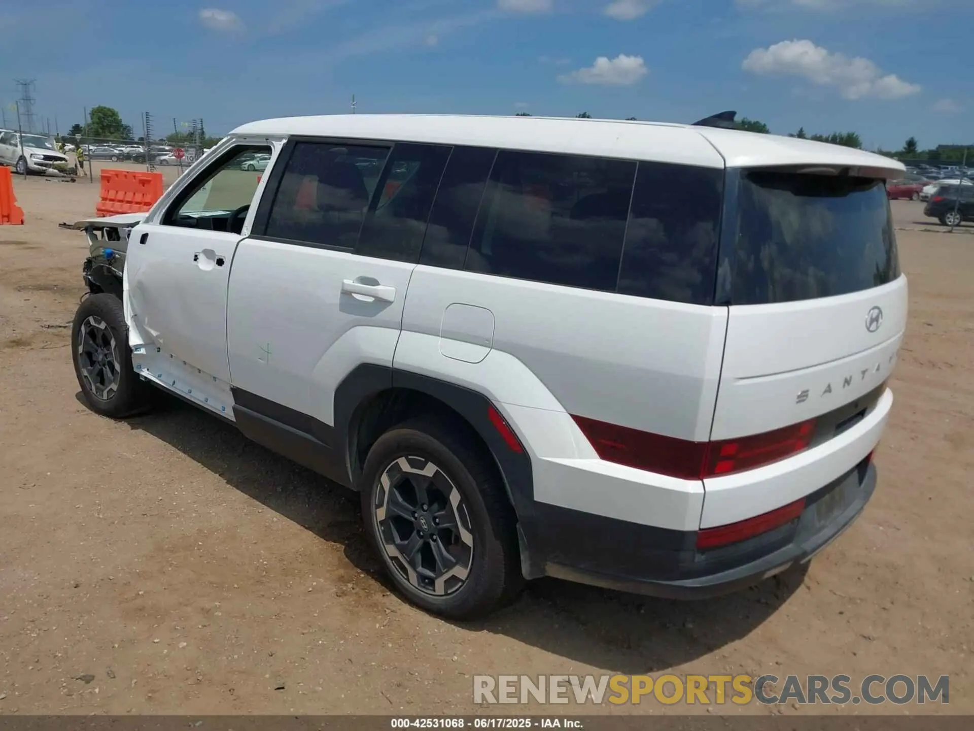 3 fotografías del automóvil dañado 5NMP1DGL7RH051155 HYUNDAI SANTA FE 2024