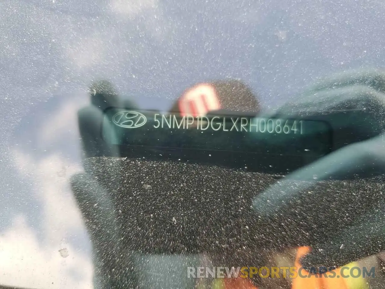 15 fotografías del automóvil dañado 5NMP1DGLXRH008641 HYUNDAI SANTA FE 2024